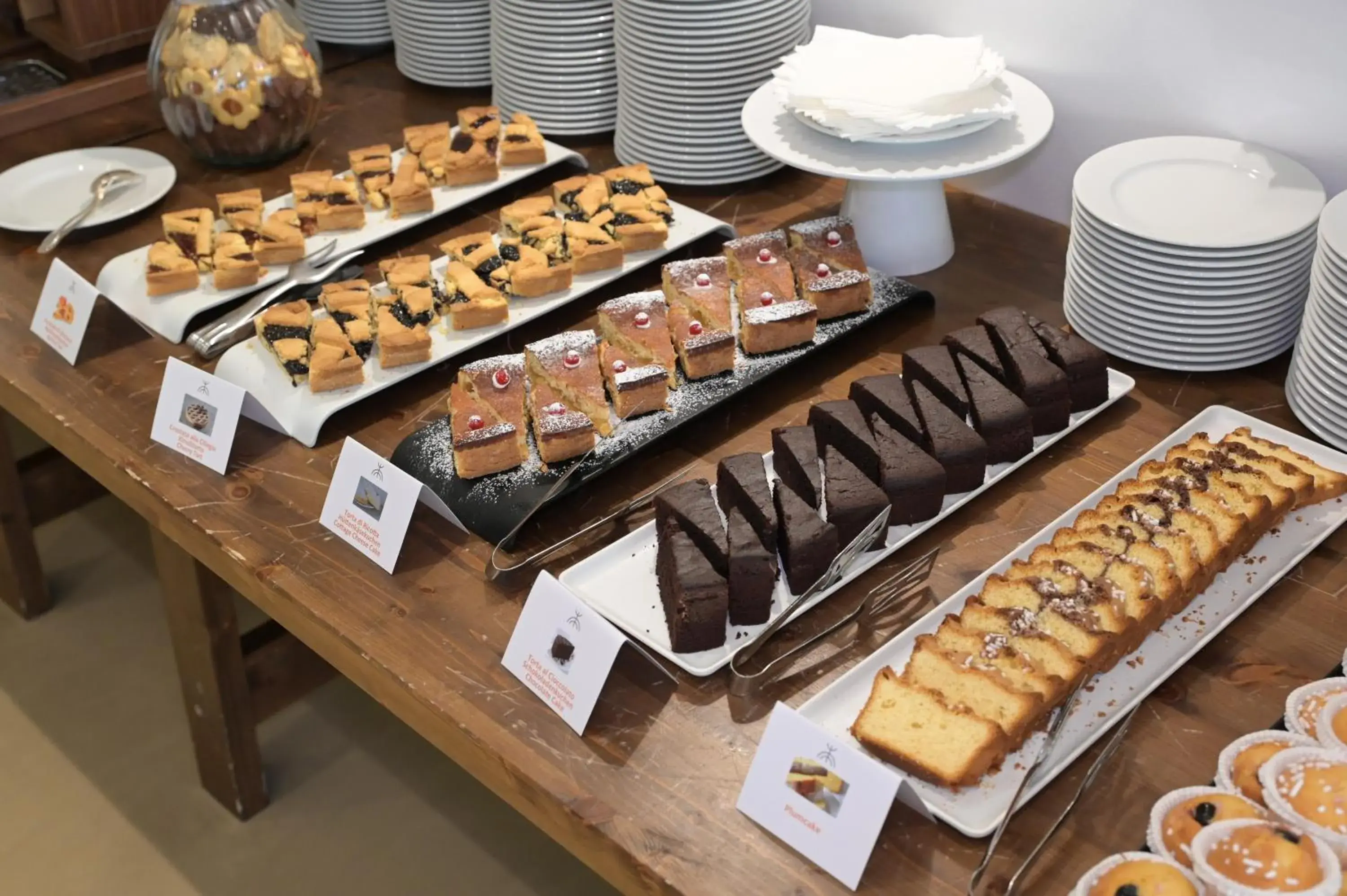 Breakfast in Grand Hotel la Chiusa di Chietri Breakfast in Grand Hotel la Chiusa di Chietri