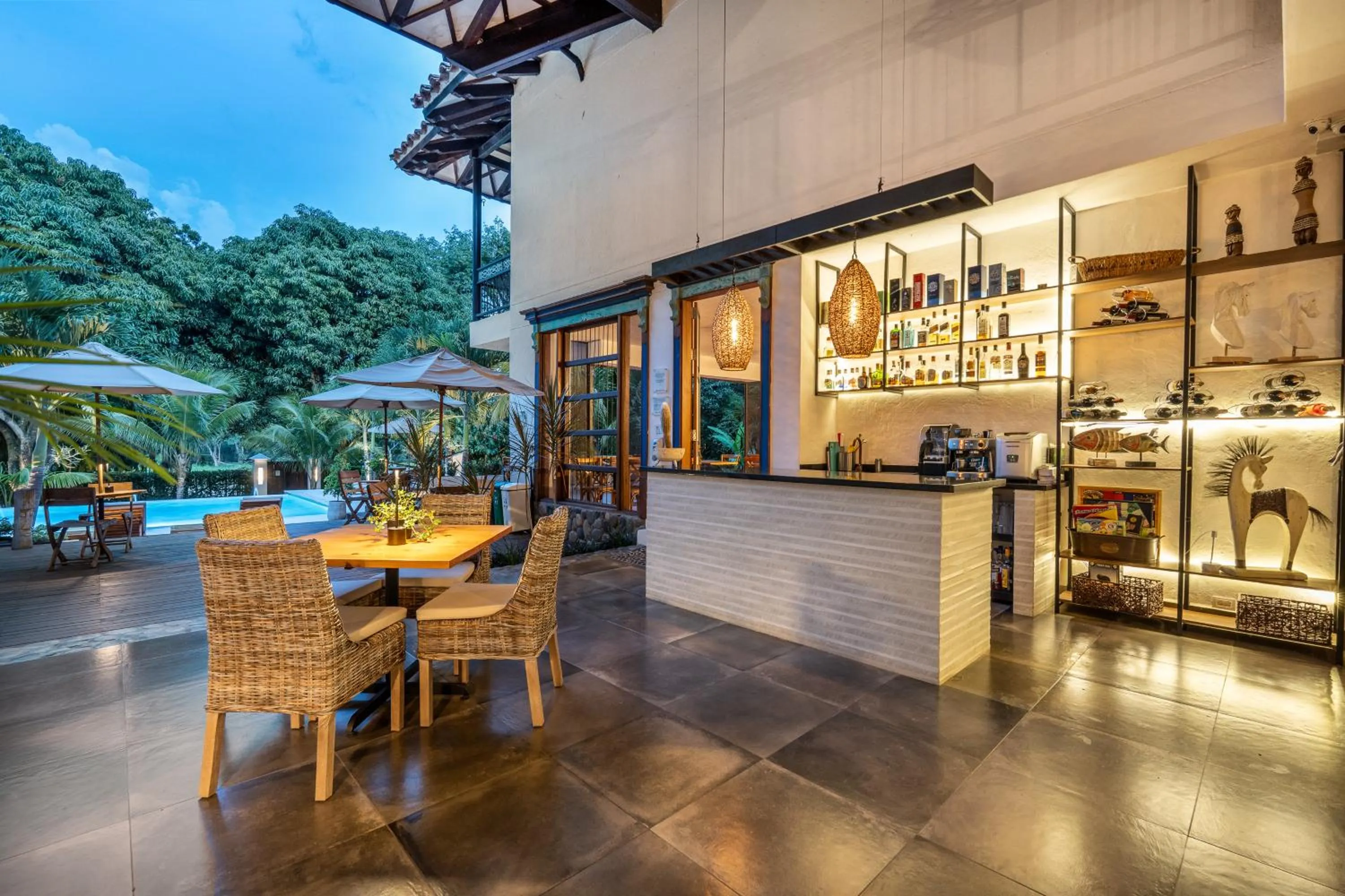 Restaurant/places to eat in Casa Jacaranda Hotel Boutique -Cauca Viejo- Mayores de 14 años