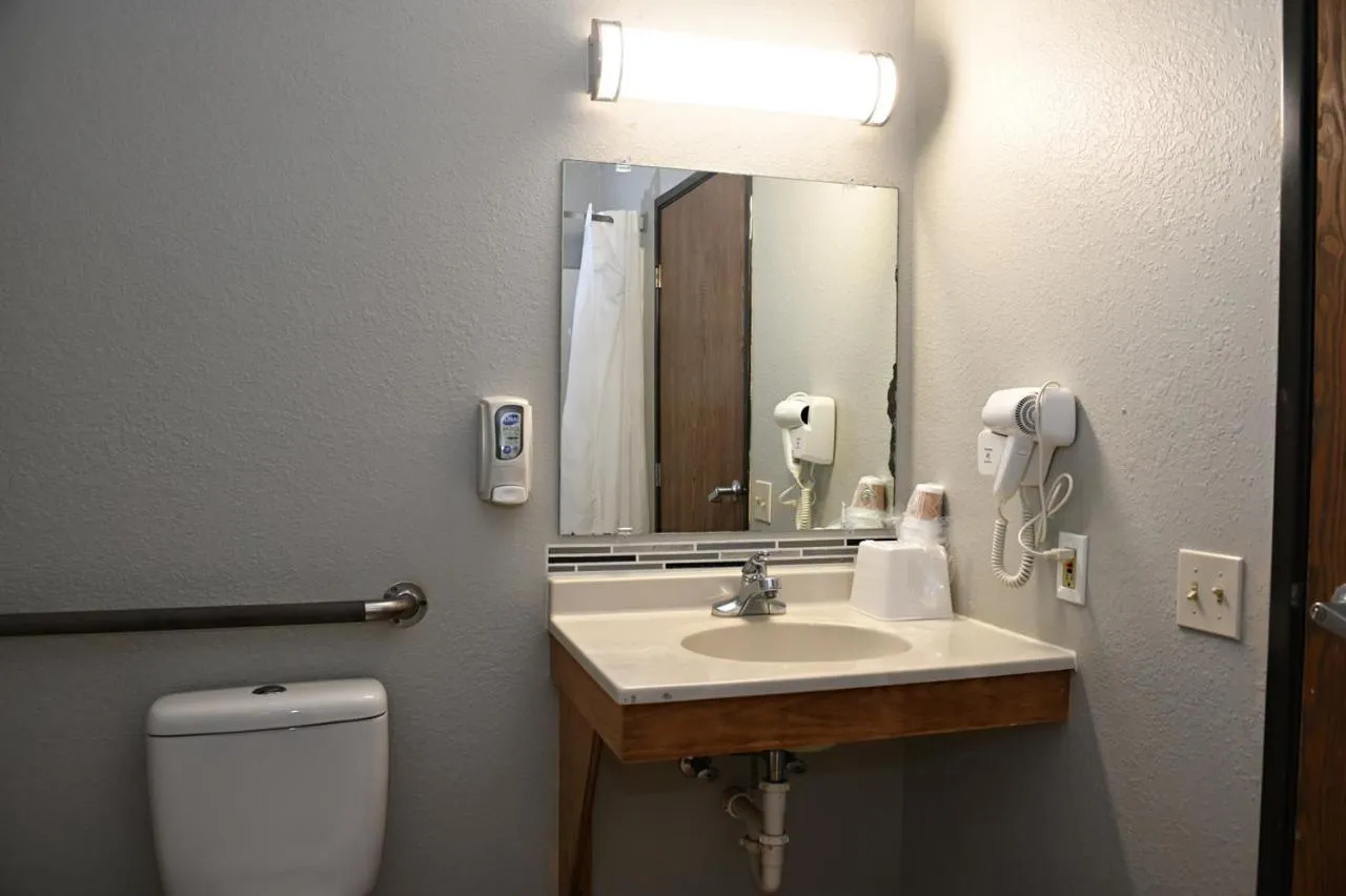 Bathroom in Hibbing Inn and Suites