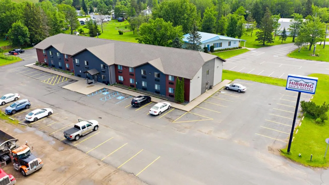 Property building in Hibbing Inn and Suites