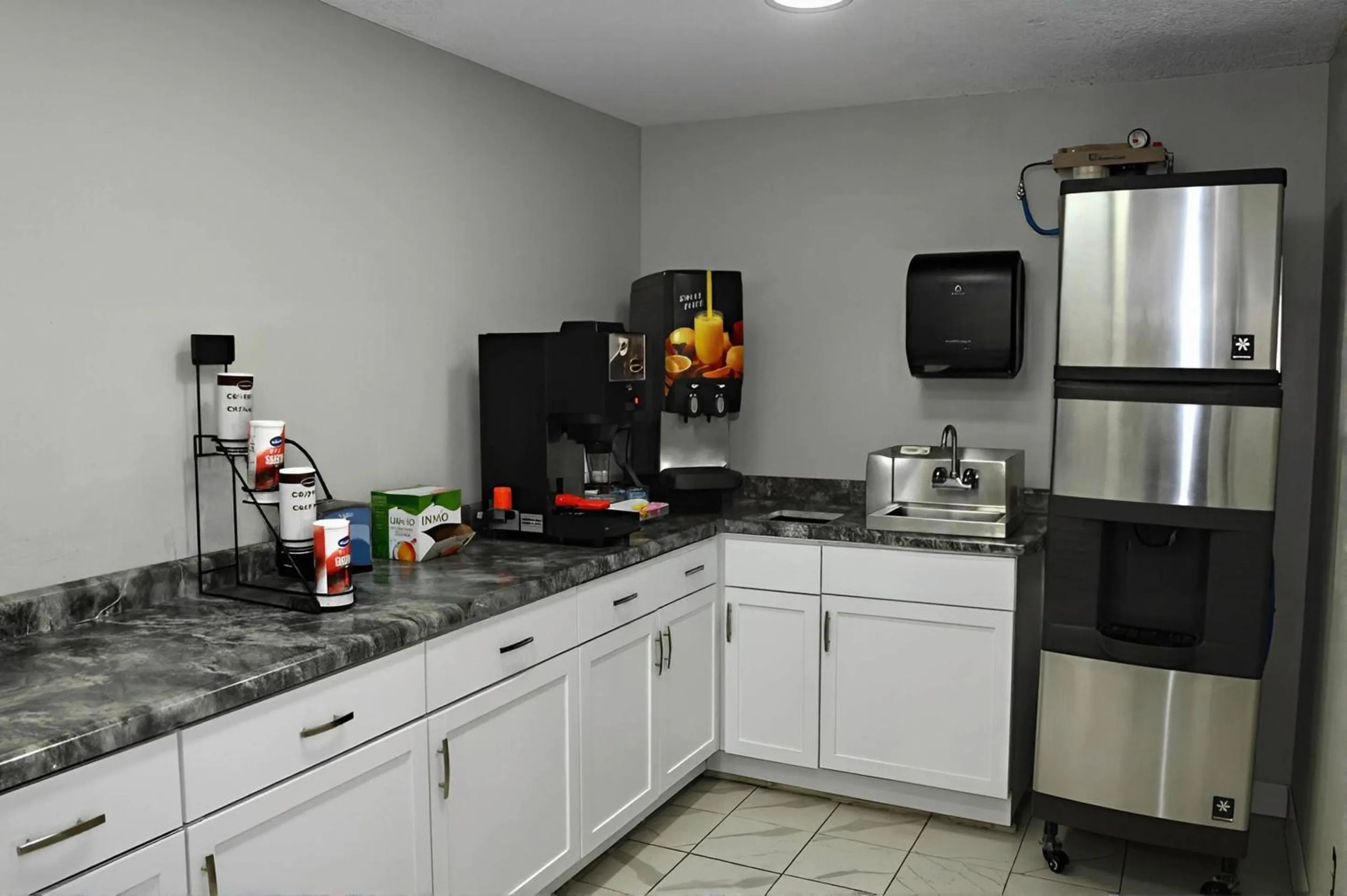Lobby or reception in Rodeway Inn Hibbing
