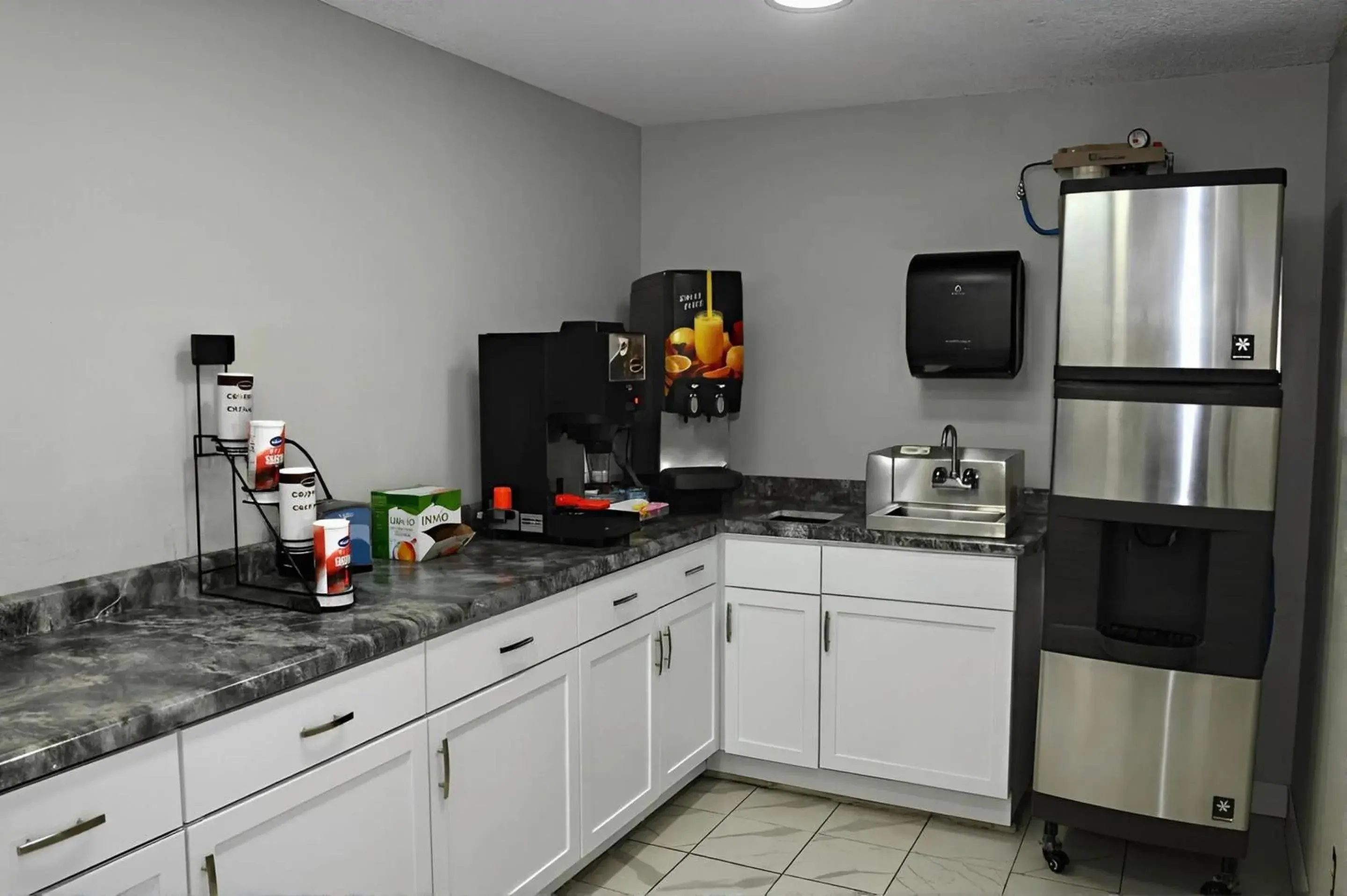 Lobby or reception in Rodeway Inn Hibbing Lobby or reception in Rodeway Inn Hibbing