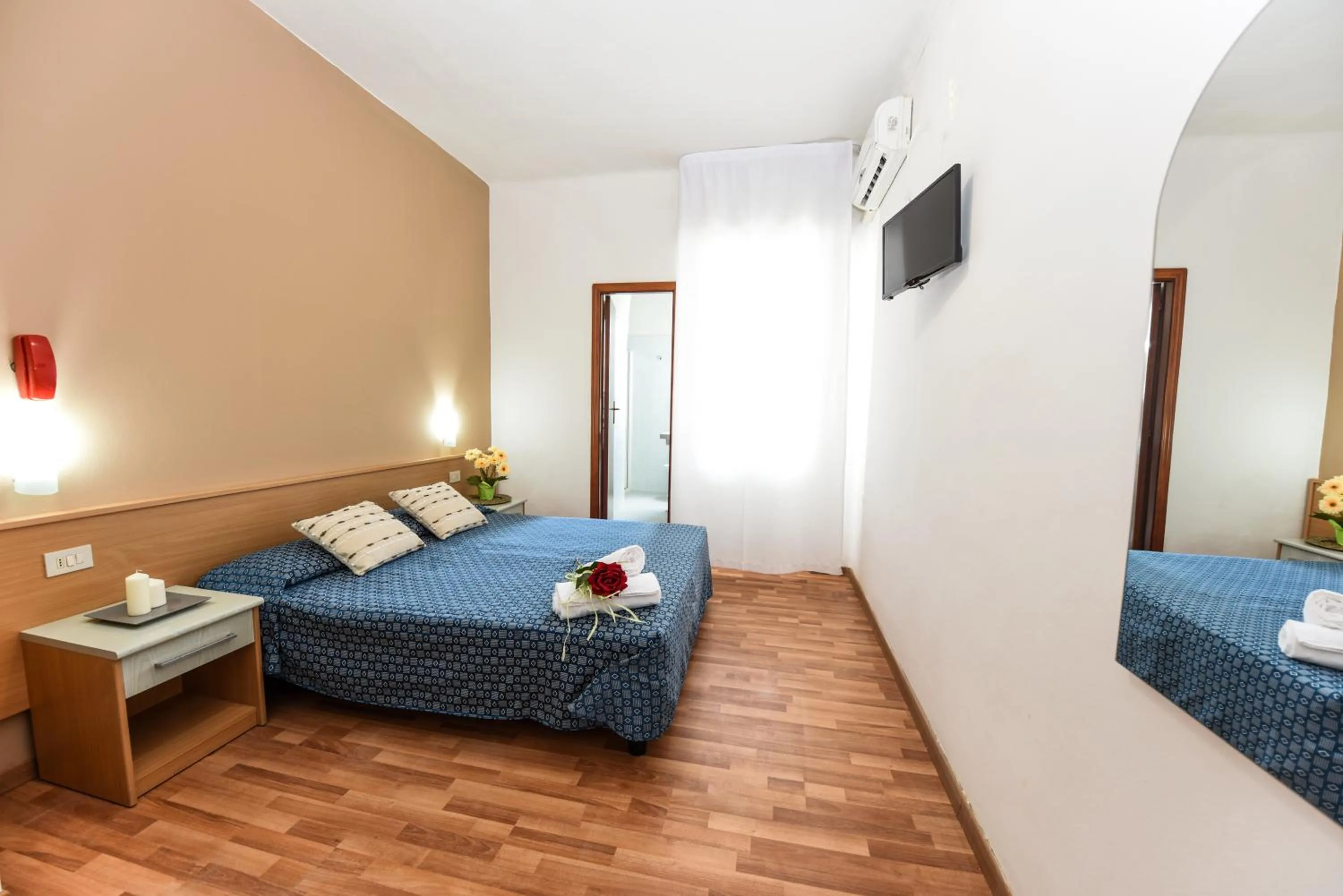 Photo of the whole room, Bed in Hotel Miramare