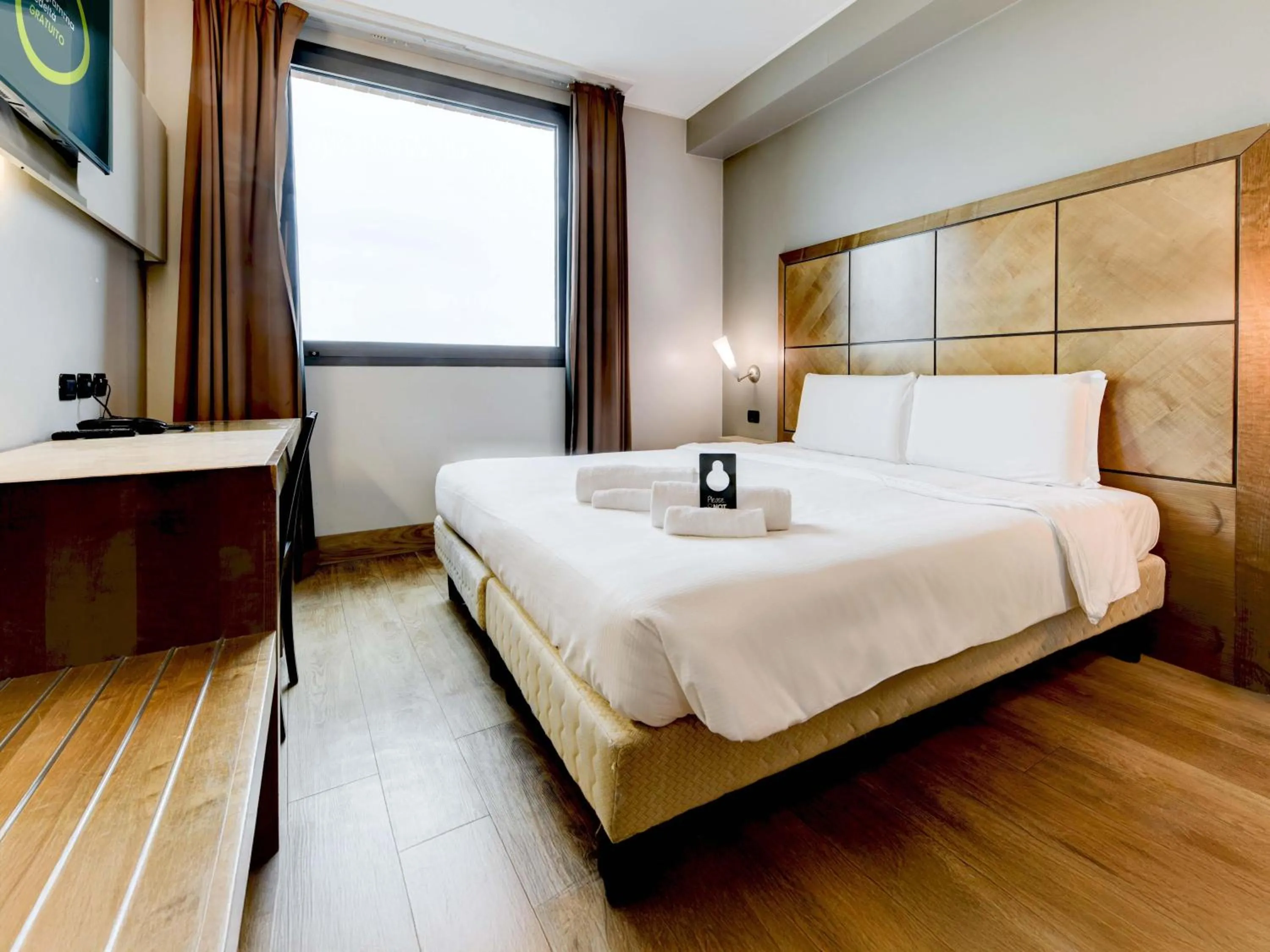 Photo of the whole room, Bed in B&B HOTEL Padova