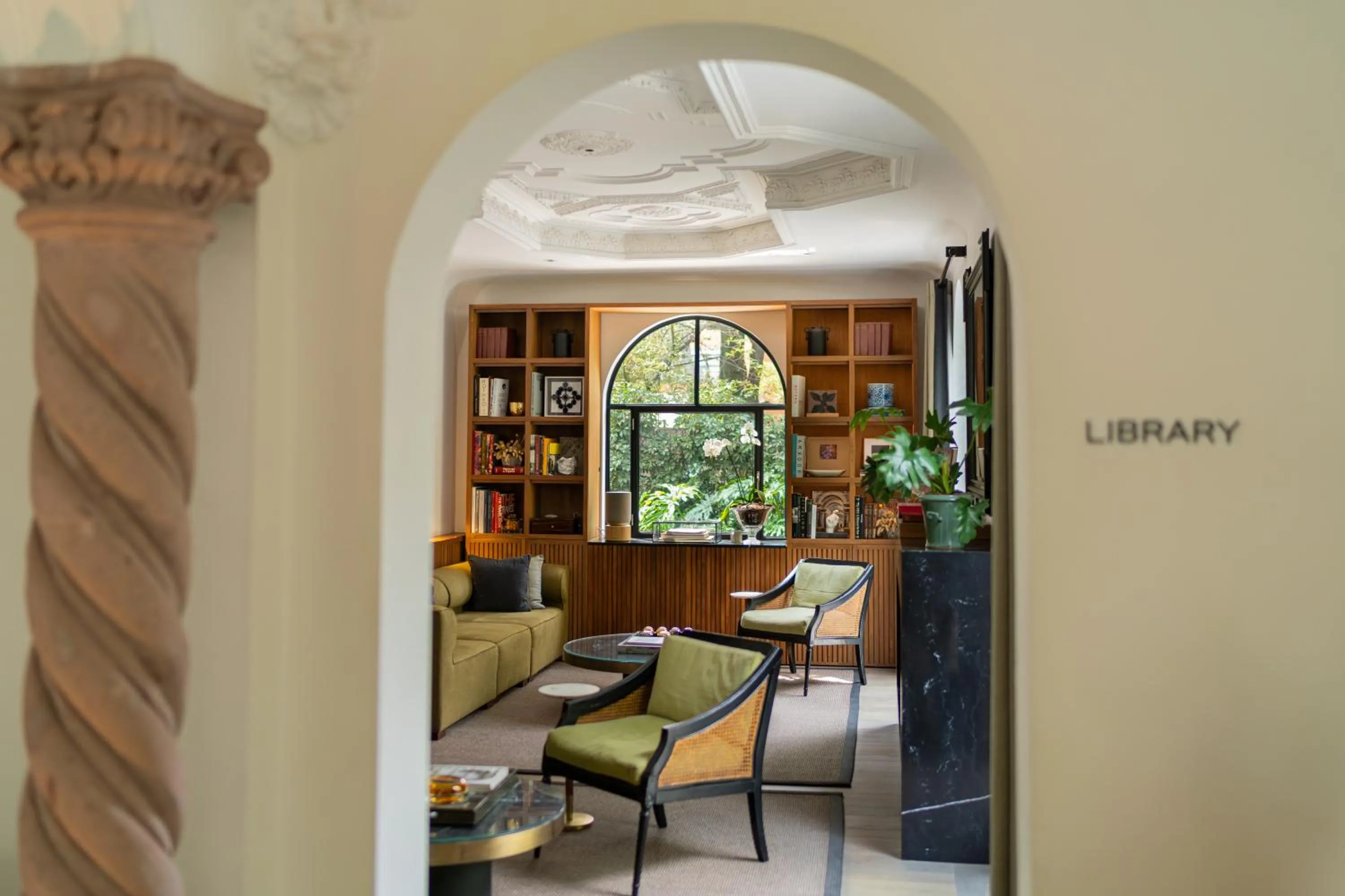 Library in Casa Polanco Hotel Boutique