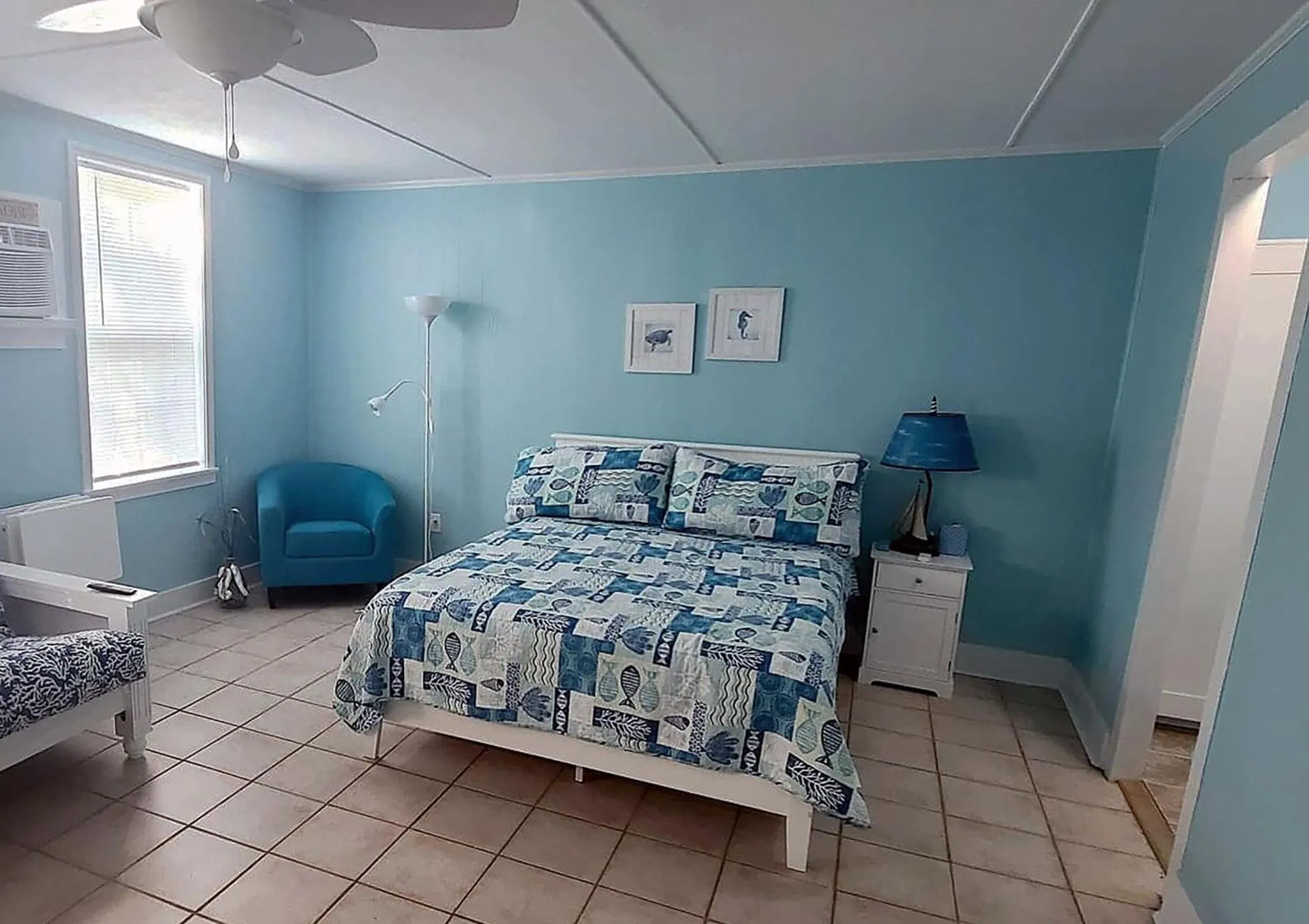 Other, Bed in Coastal Cottage Bay House