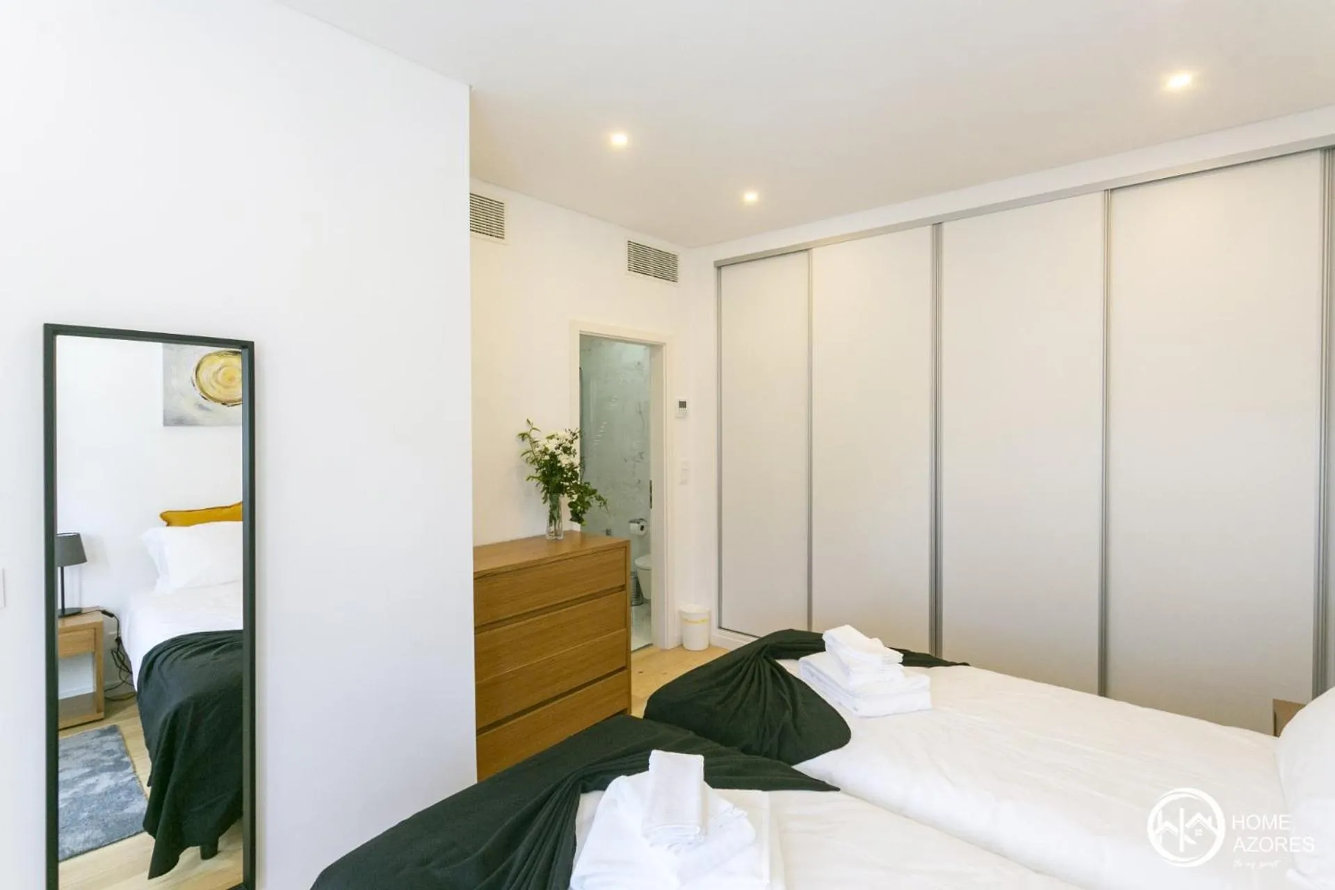 Bed in Home Azores - Casas da Ladeira