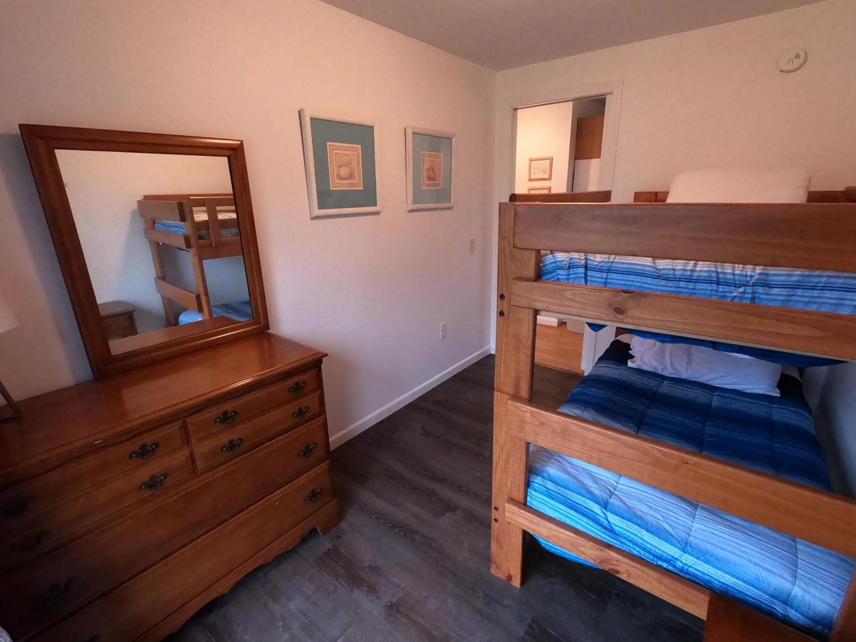 bunk bed, Bed in Sunrise Beach Oscoda @ Surfside