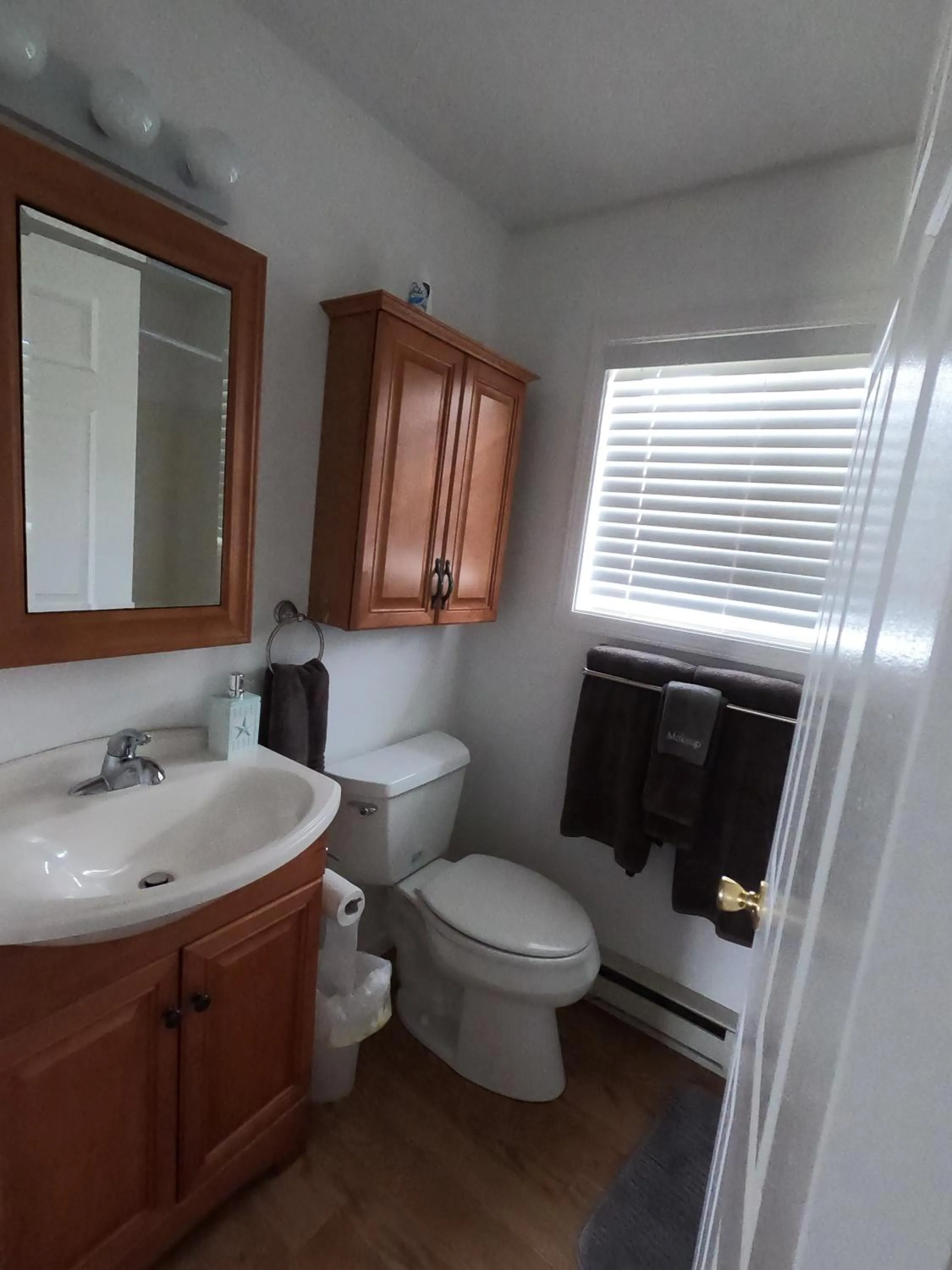 Bathroom in Sunrise Beach Oscoda @ Surfside