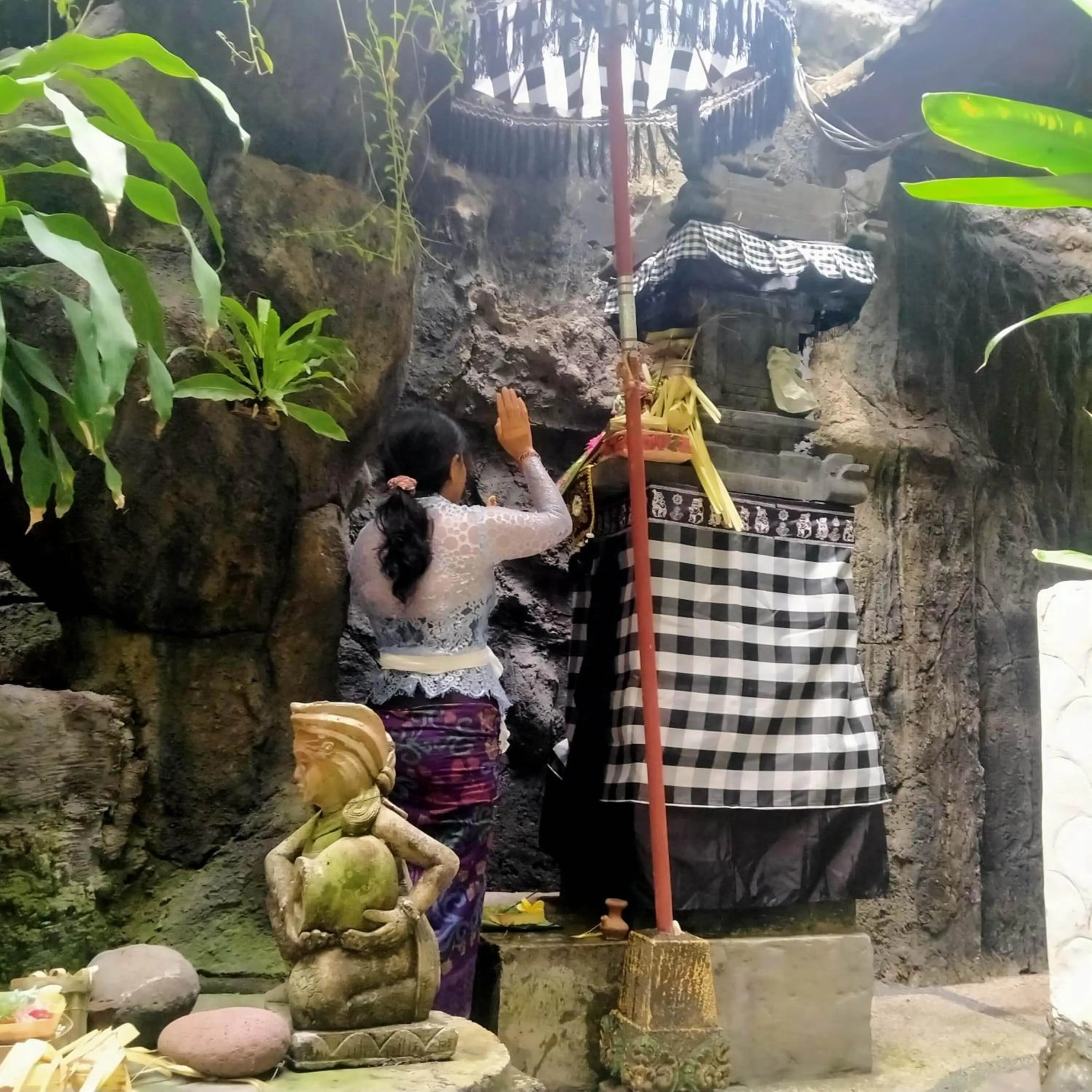 Garden in Su's Cottages Legian