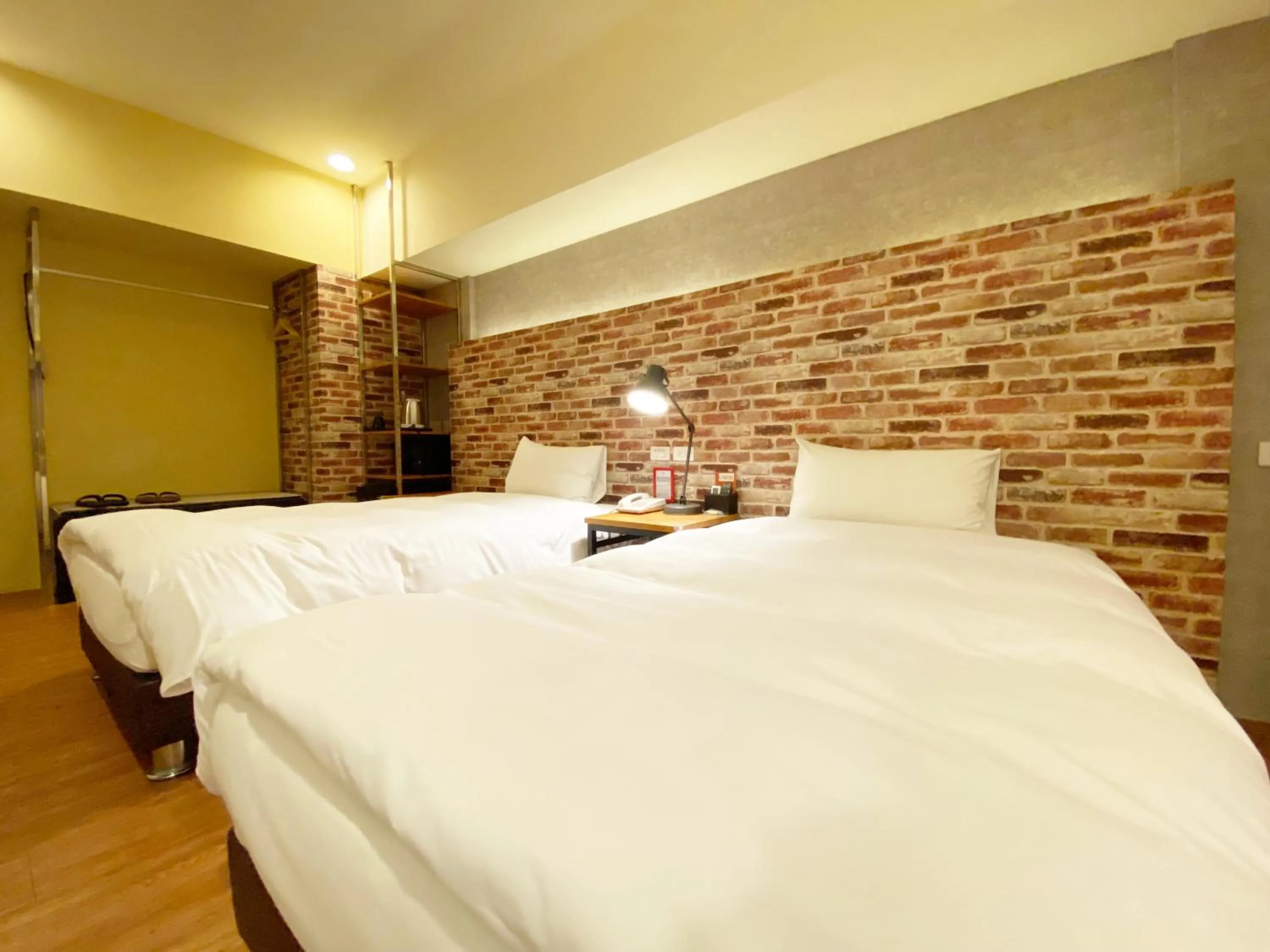 Taichung Old F Hotel