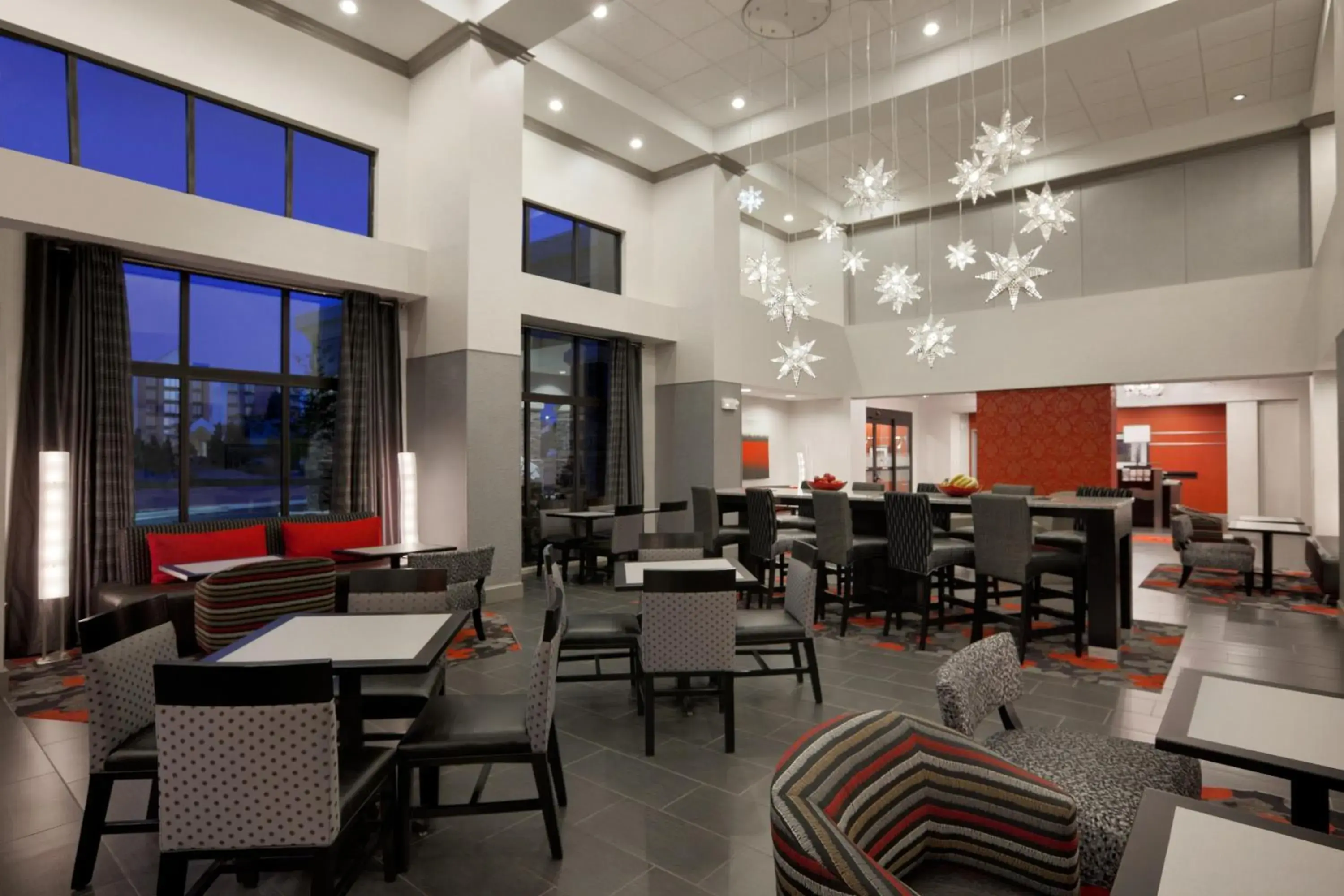 Lobby or reception in Hampton Inn and Suites Roanoke Airport/Valley View Mall Lobby or reception in Hampton Inn and Suites Roanoke Airport/Valley View Mall