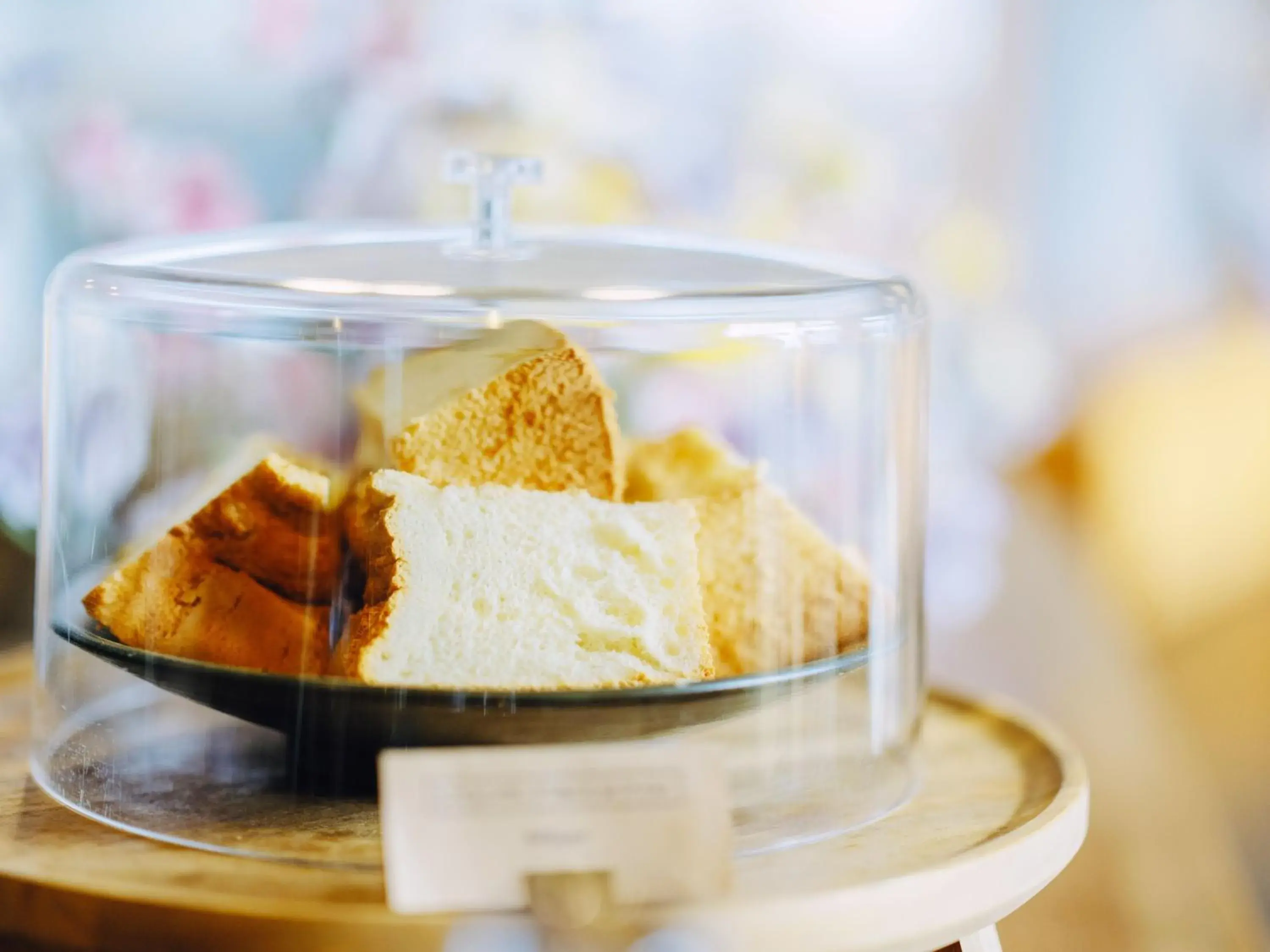 Restaurant/places to eat in HIKE Restaurant/places to eat in HIKE