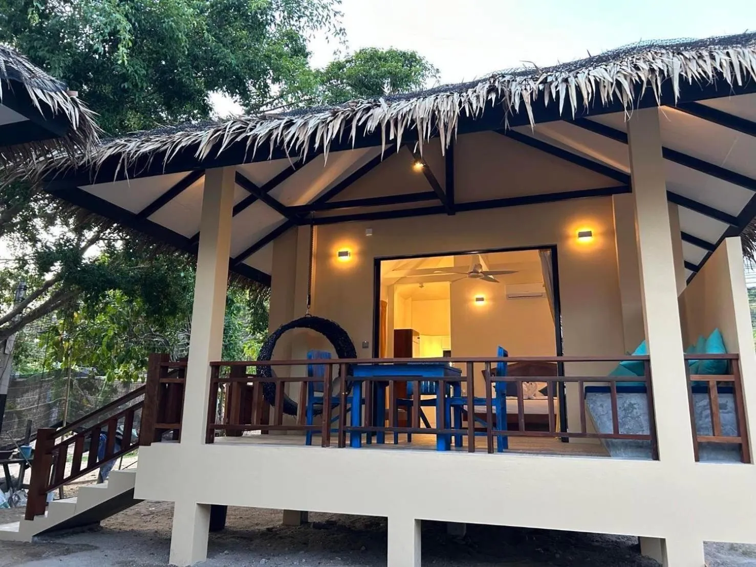 Balcony/Terrace in Absolute Beachfront Villas