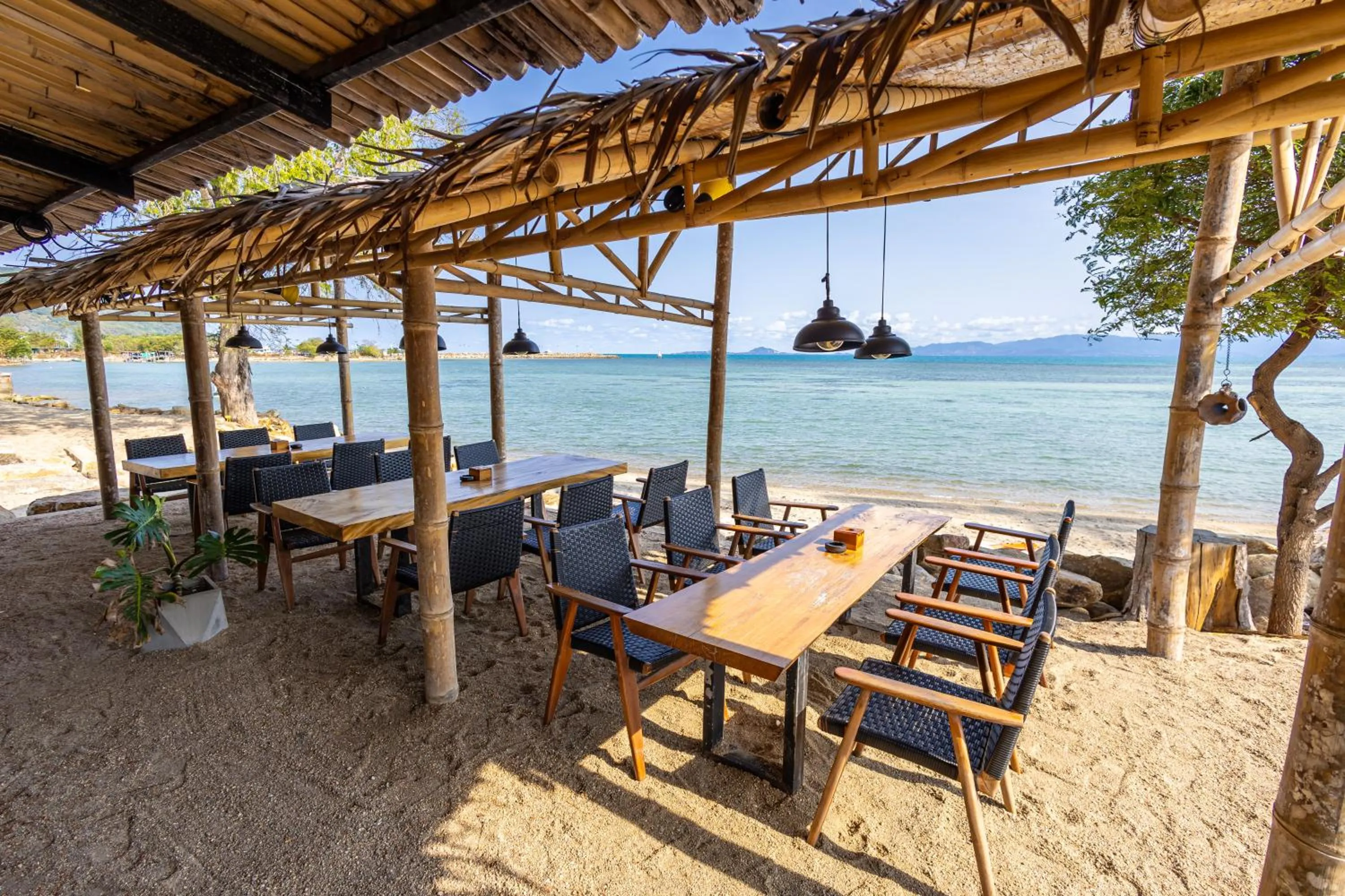 Dining area in Absolute Beachfront Villas