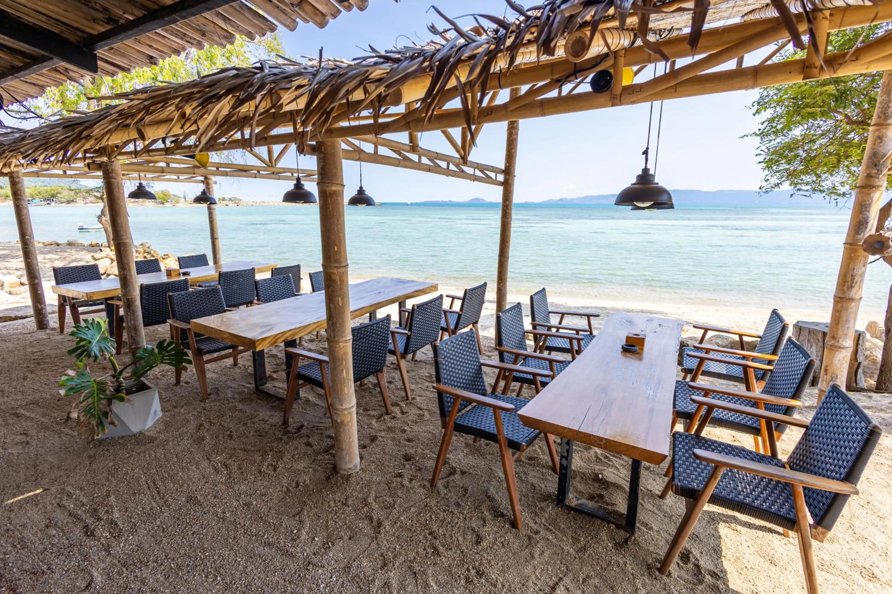 Day in Absolute Beachfront Villas