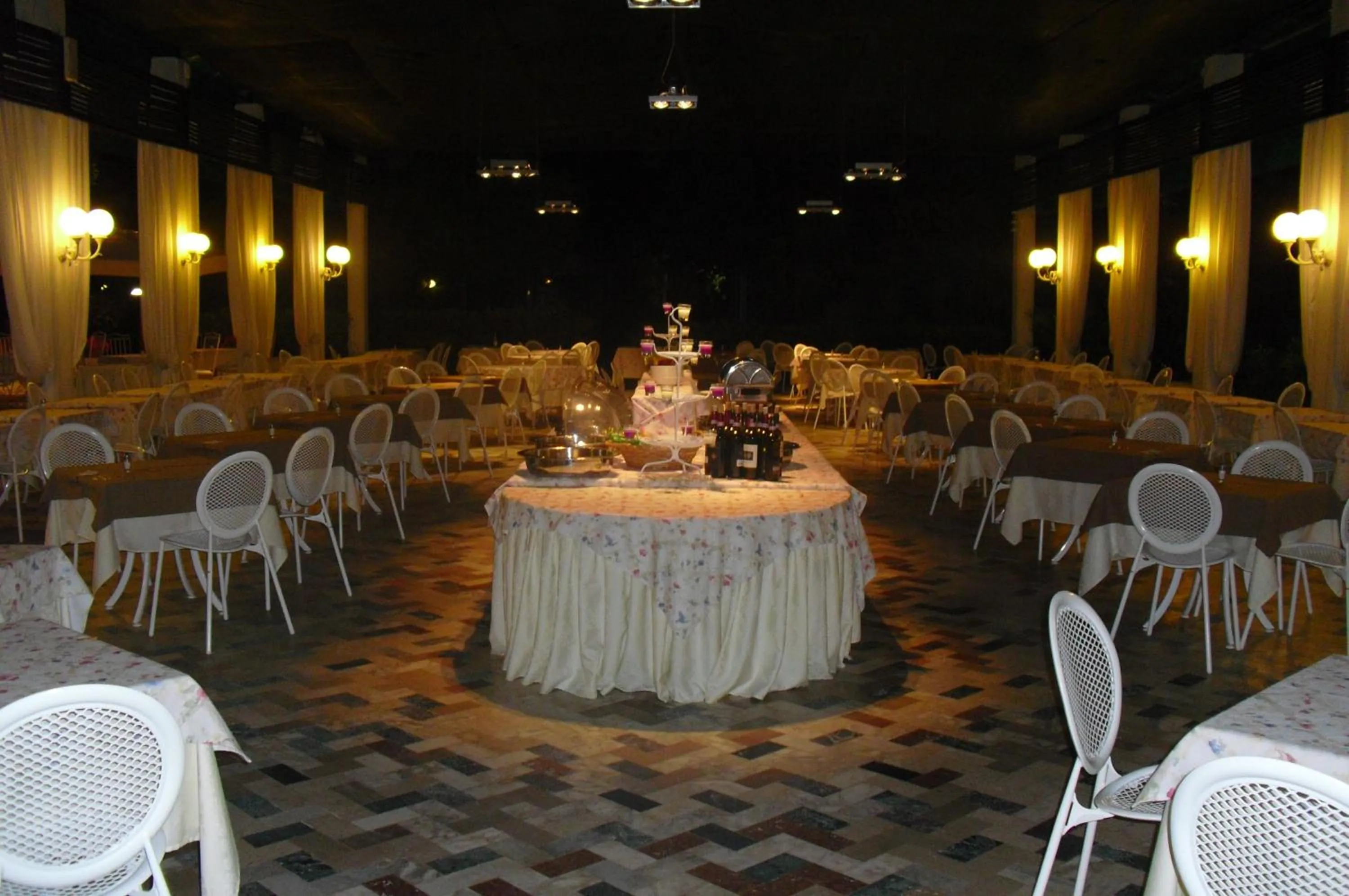 Banquet/Function facilities in Grand Hotel Royal