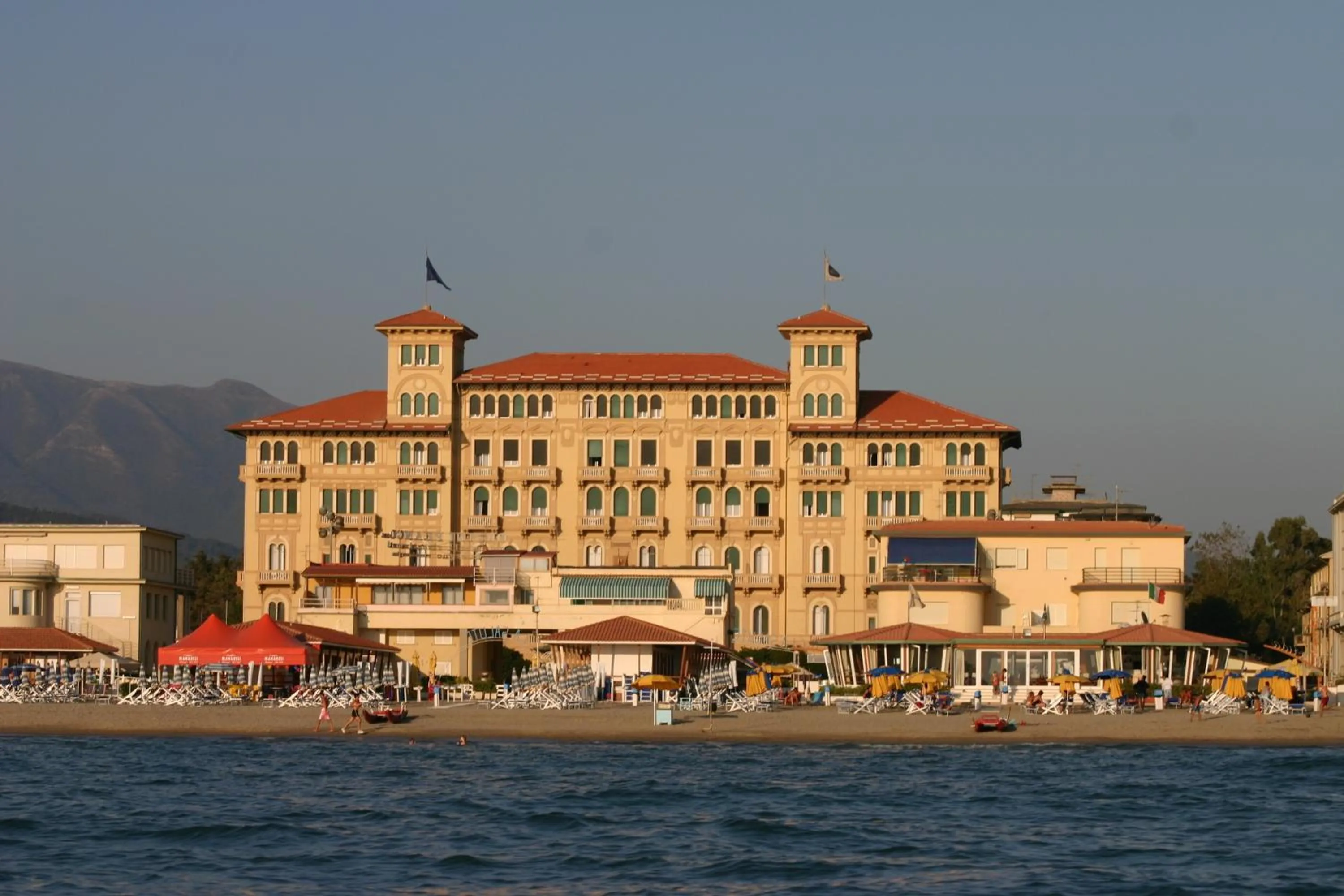 Property building in Grand Hotel Royal