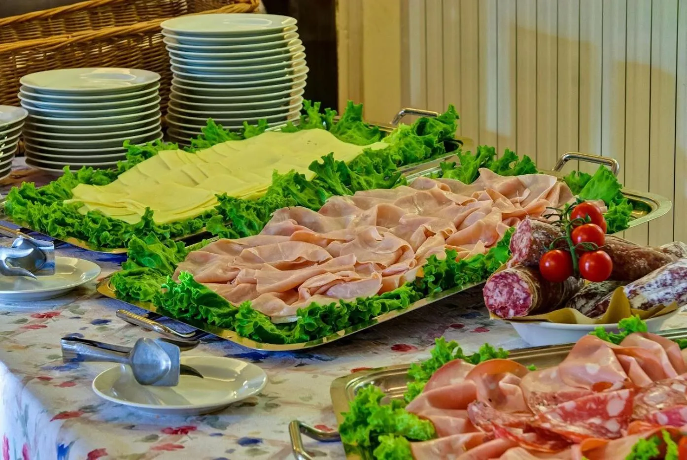 Buffet breakfast in Grand Hotel Royal