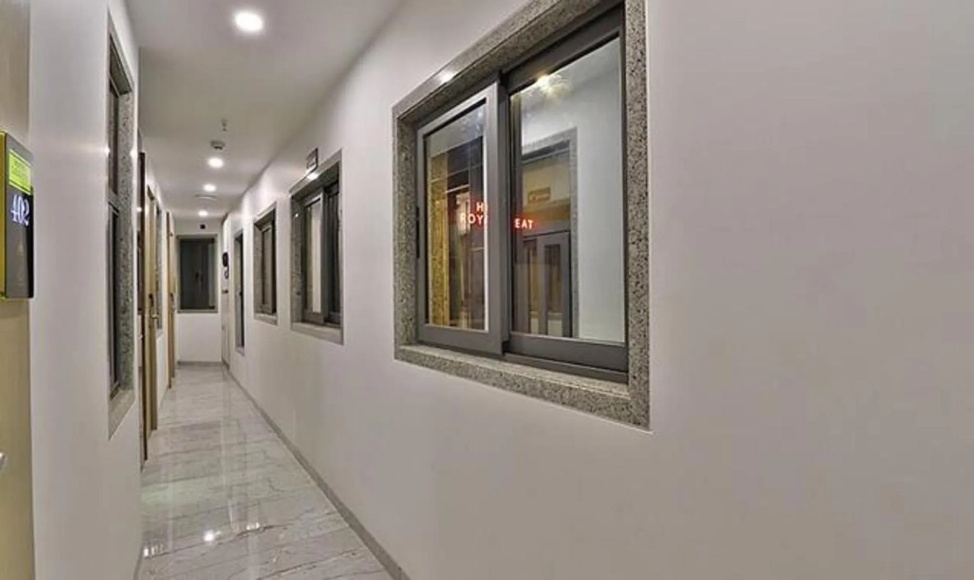 Lobby or reception, Balcony/Terrace in FabHotel Prime Legend