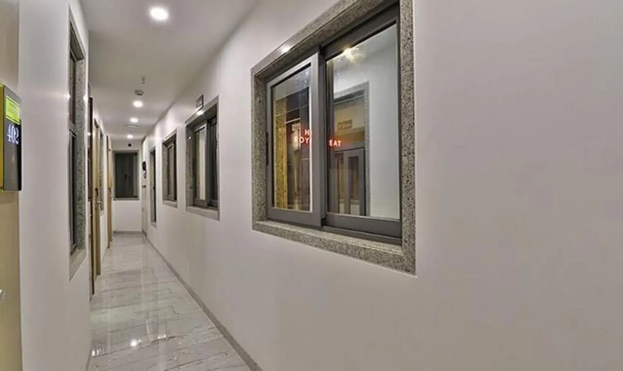 Lobby or reception, Balcony/Terrace in FabHotel Prime Legend Lobby or reception, Balcony/Terrace in FabHotel Prime Legend