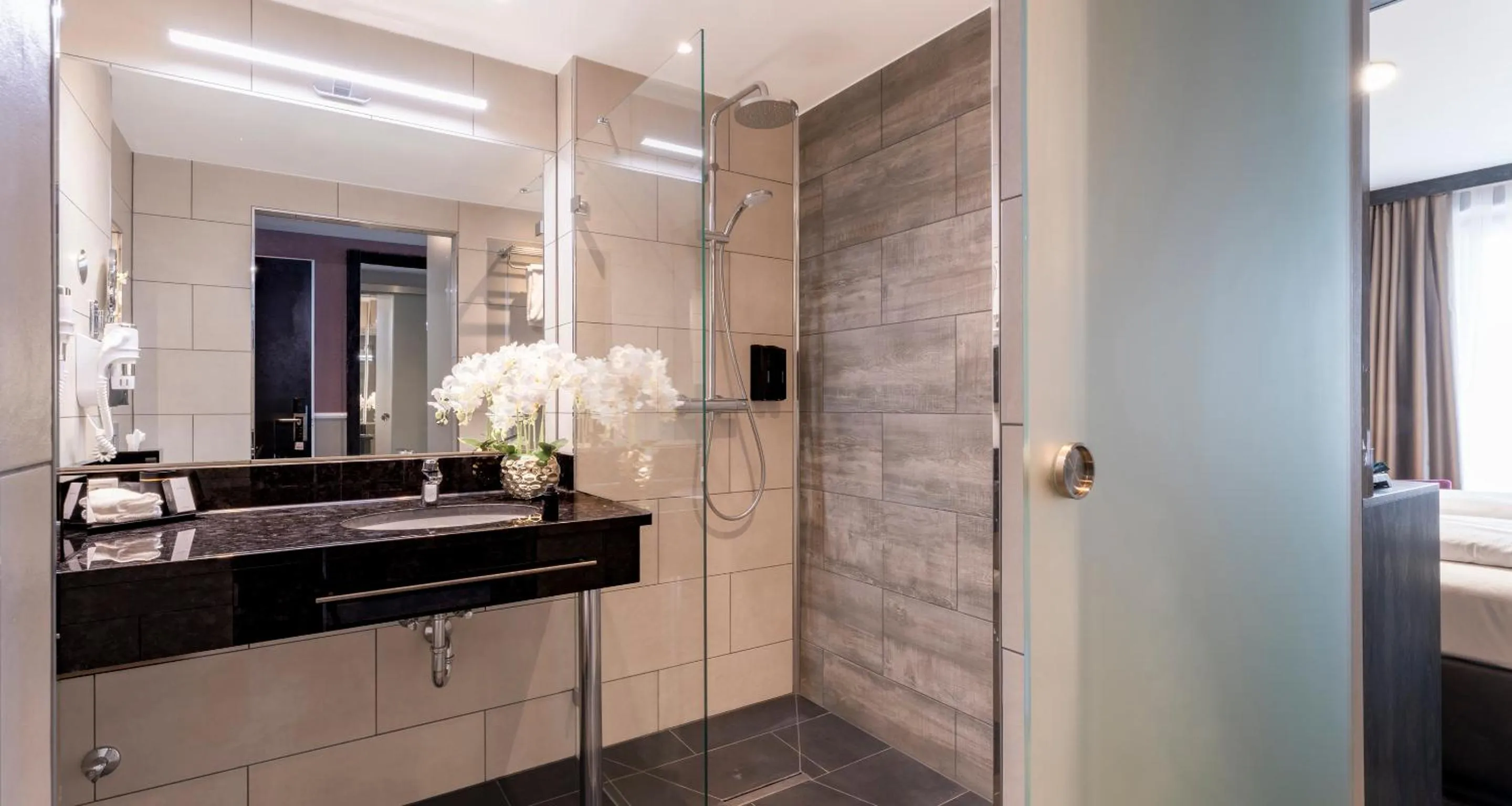 Bathroom in PLAZA Premium Heidelberg