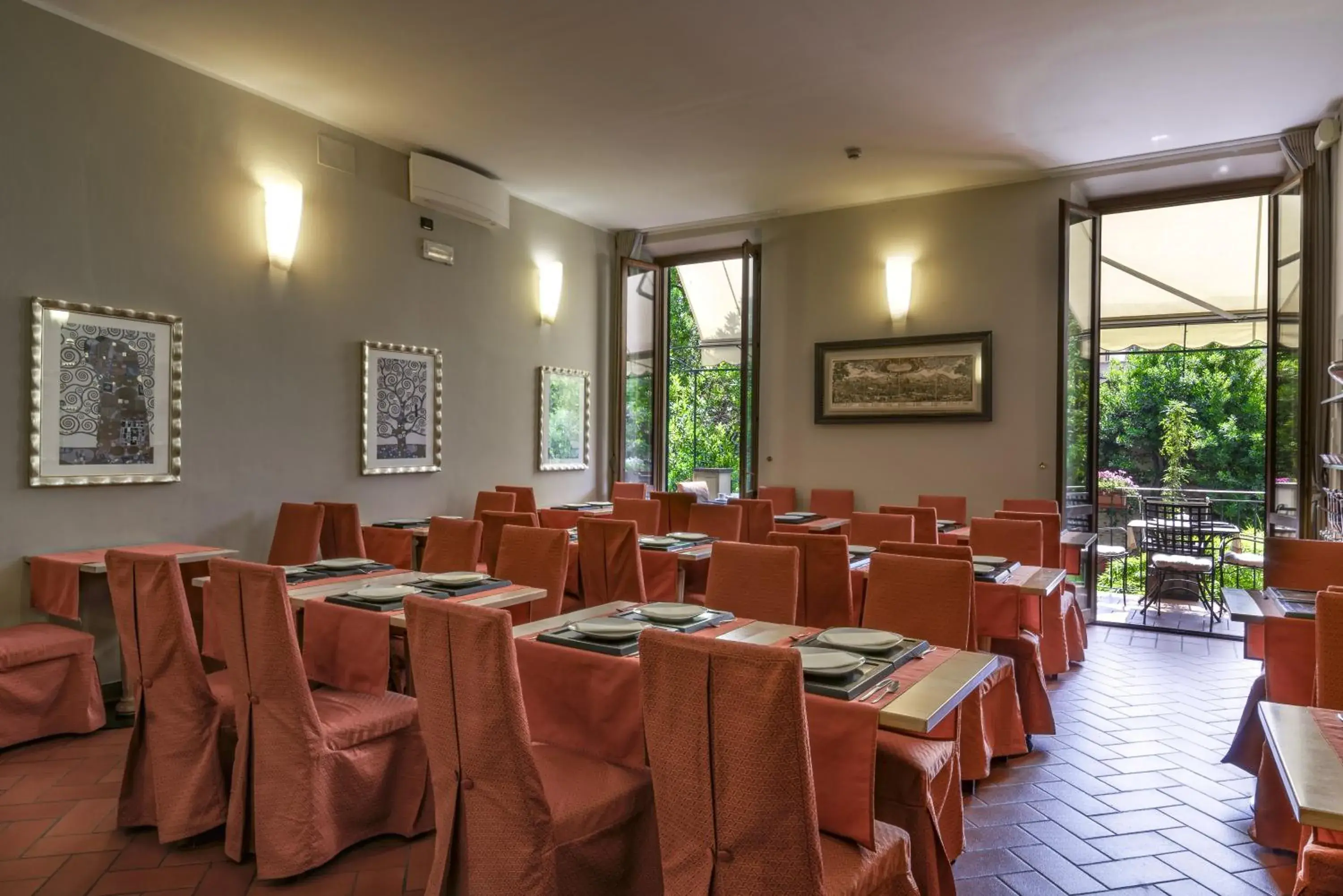 Restaurant/places to eat in Hotel Caravaggio Restaurant/places to eat in Hotel Caravaggio