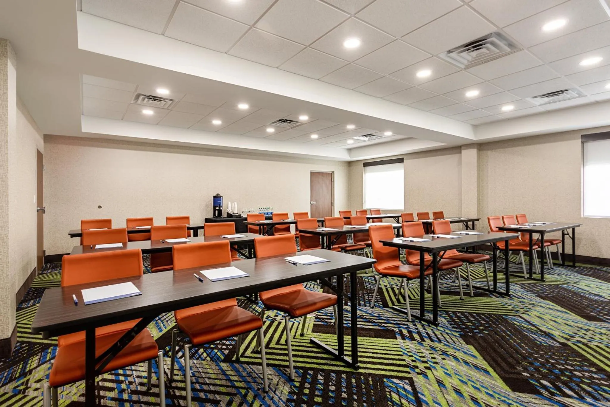 Meeting/conference room in Holiday Inn Express & Suites - Miramar by IHG