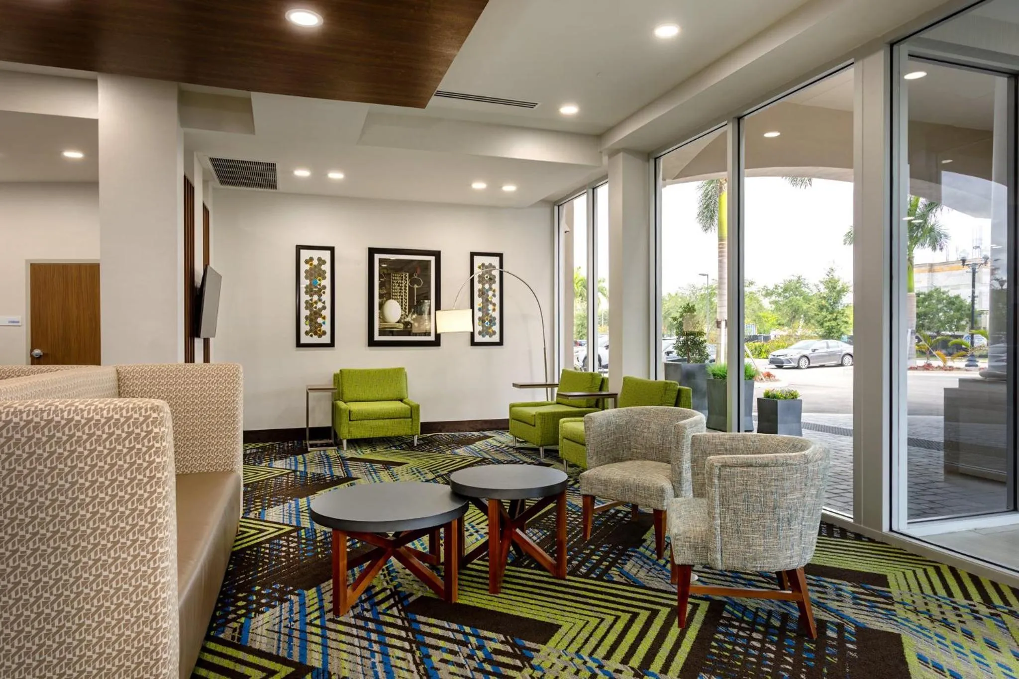 Property building in Holiday Inn Express & Suites - Miramar by IHG