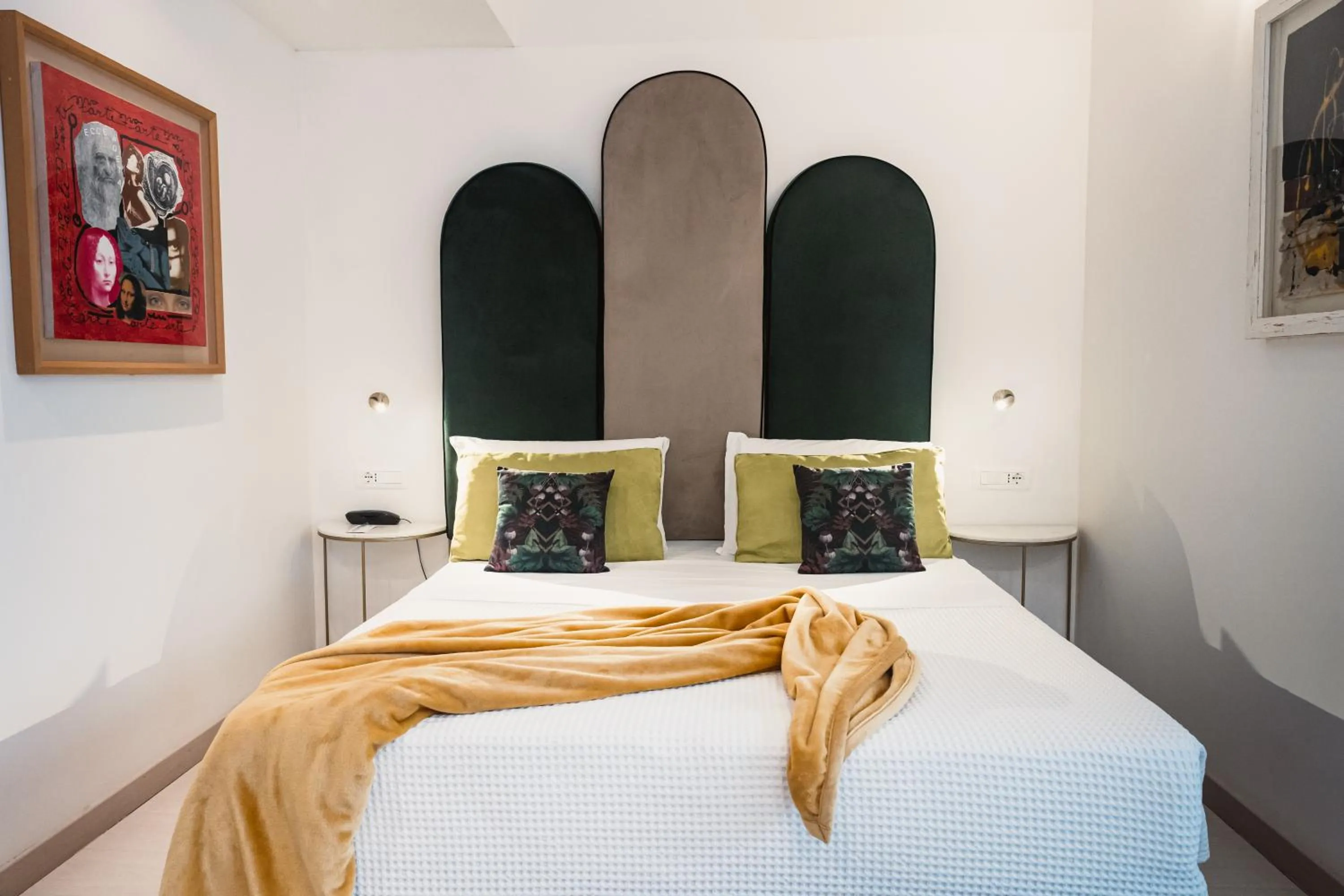 Bed in Art Hotel Milano