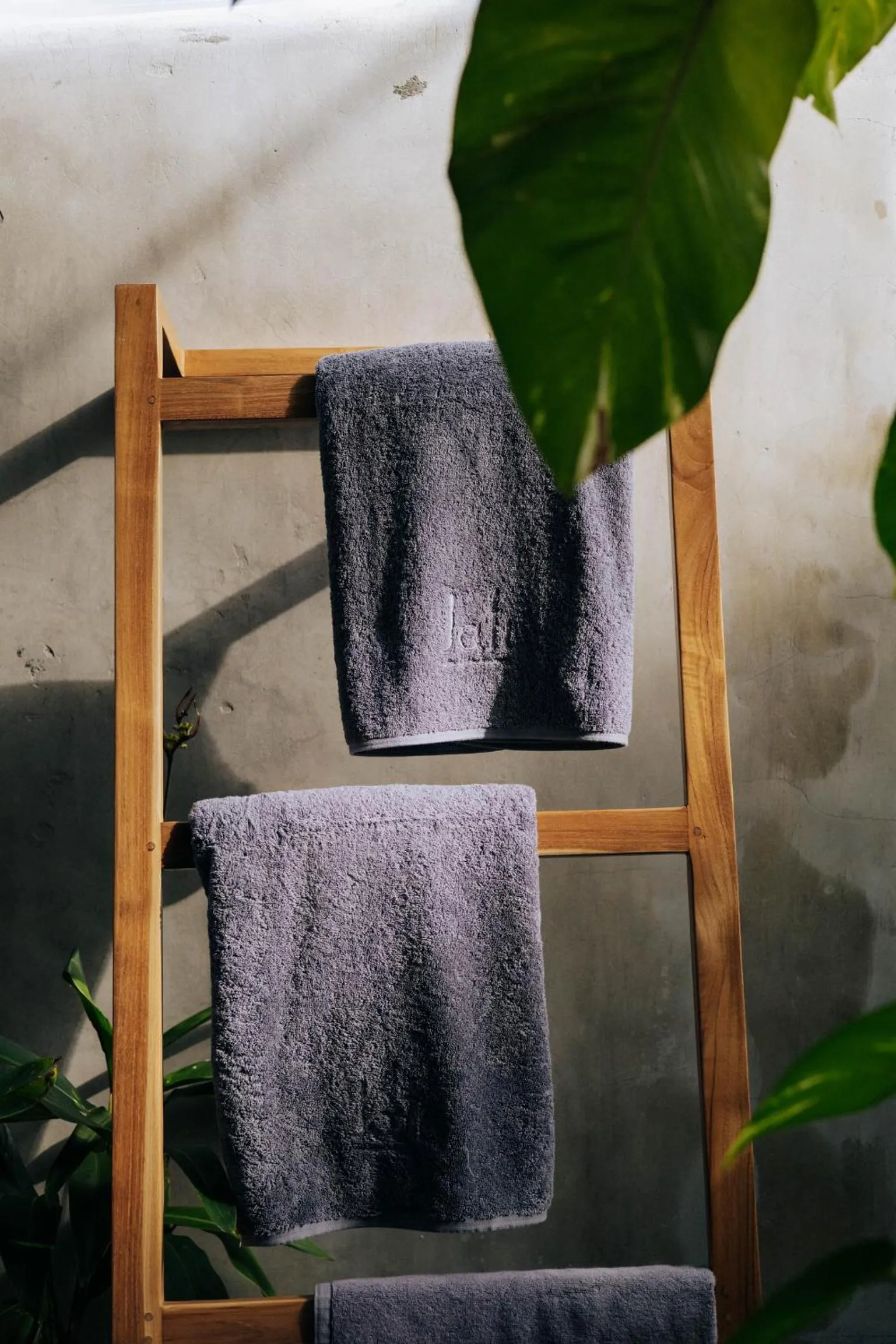 Shower in Jati Kuta Lombok