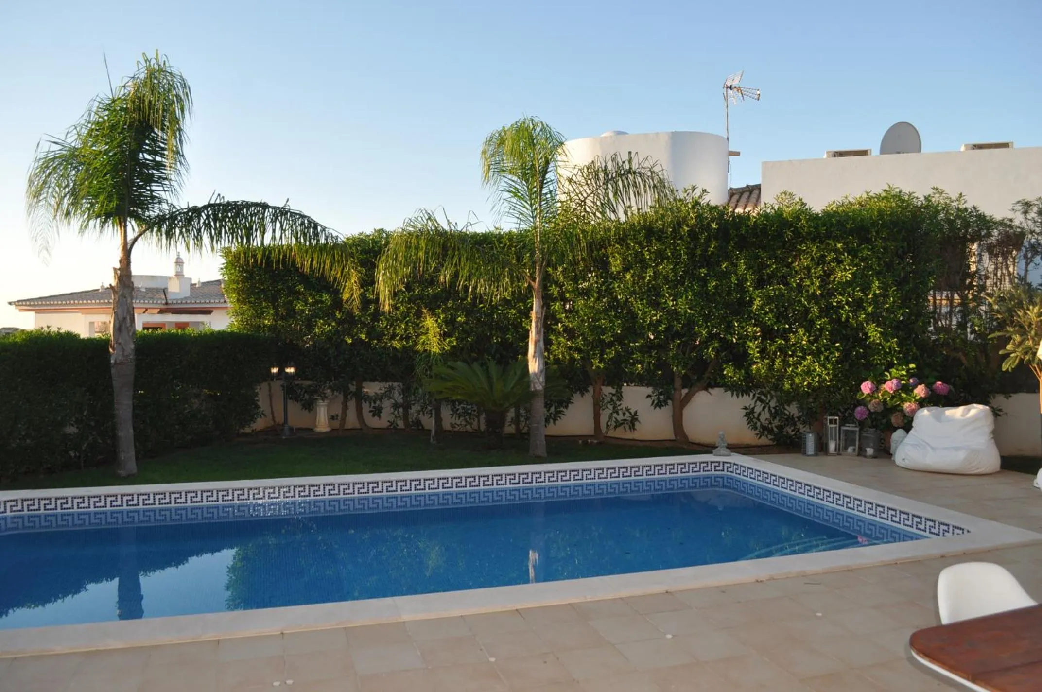 Swimming pool in Casa Eleonora b&b