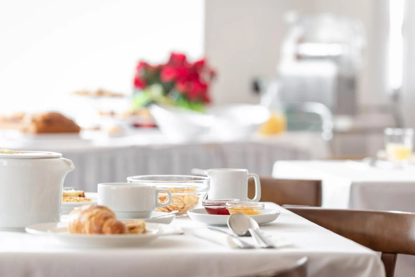 Breakfast in Hotel Serapo