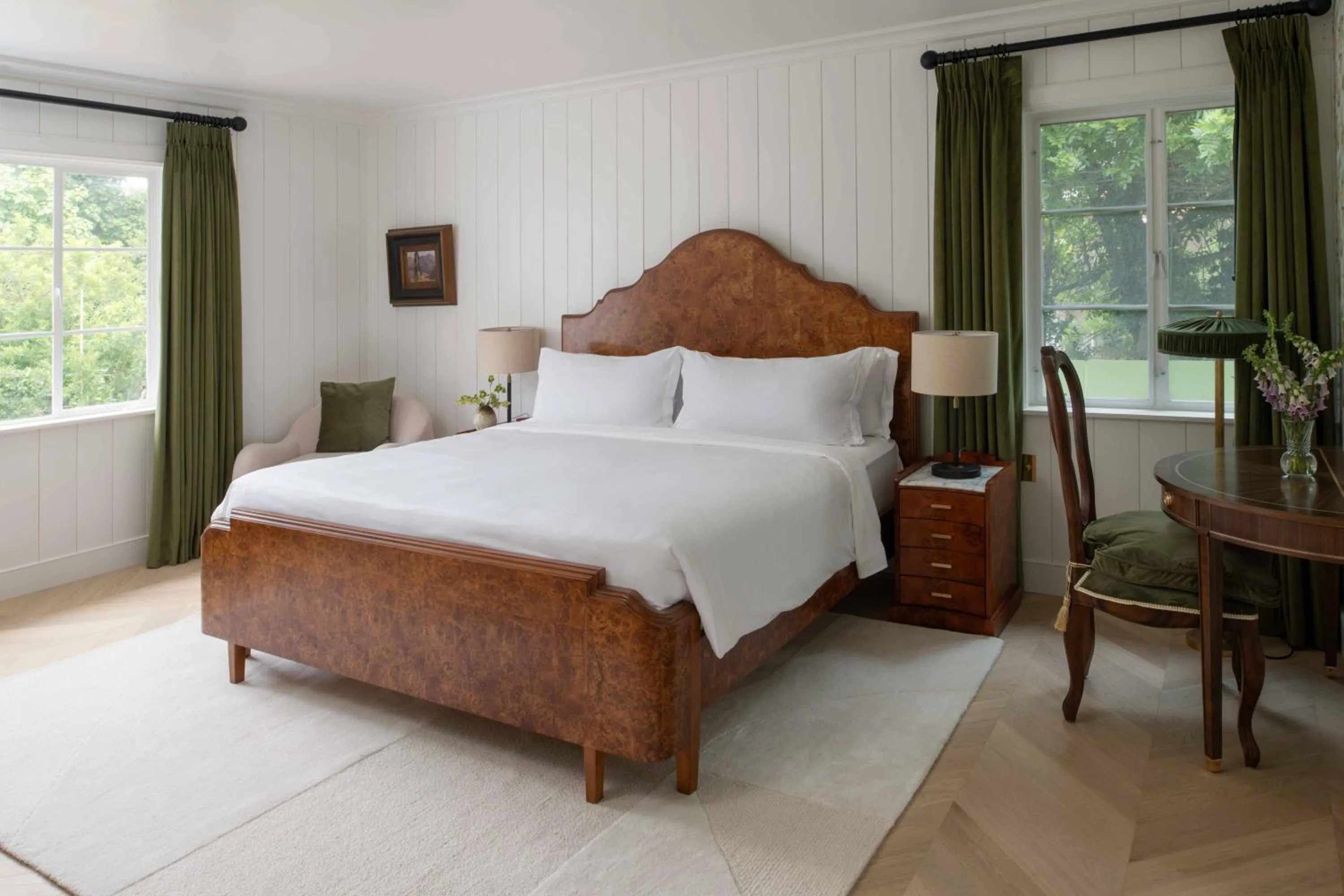 Bedroom, Bed in The Inn at Rancho Santa Fe