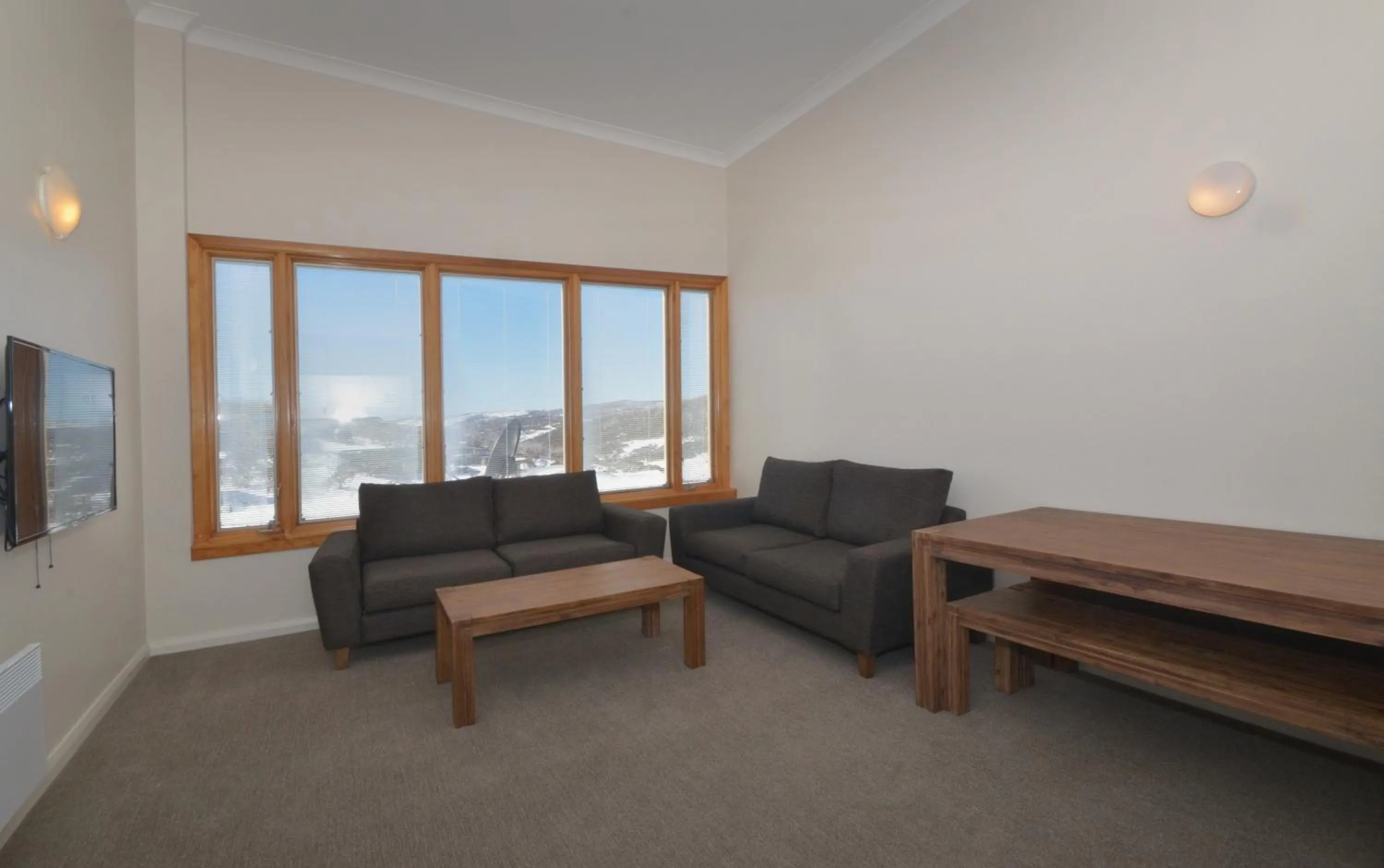 Smiggins Hotel & Chalet Apartments