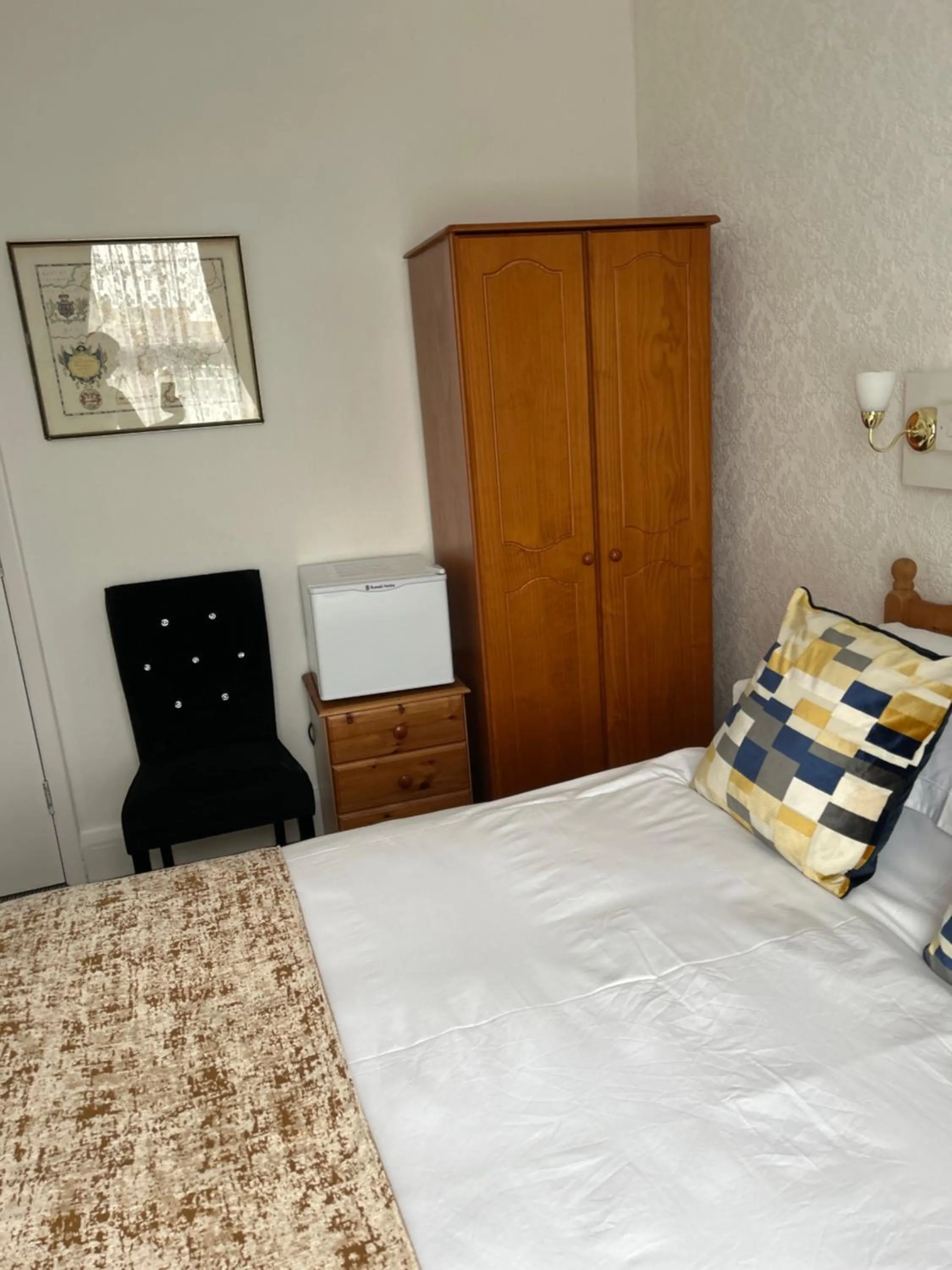 Bed in Knighton Lodge