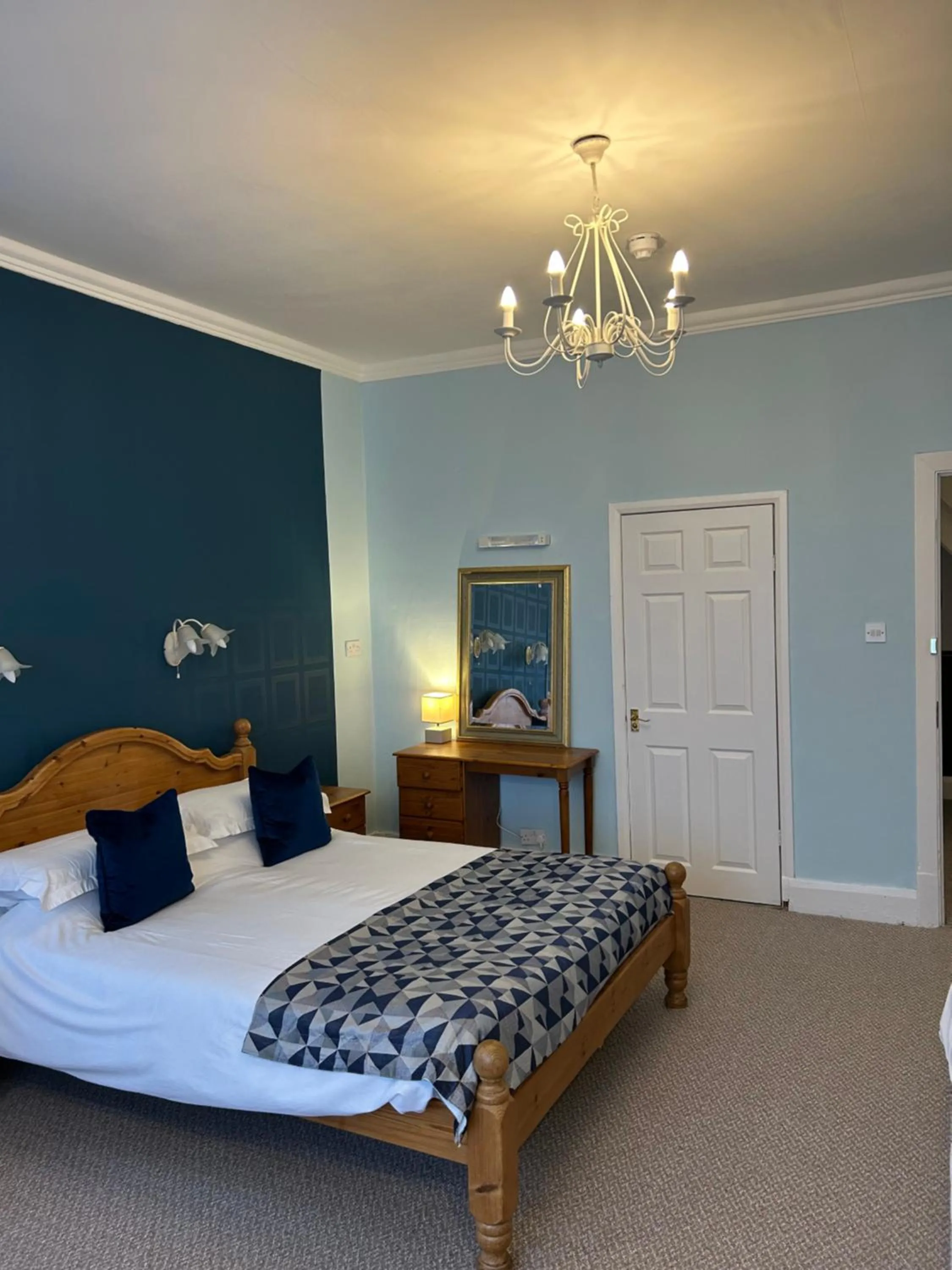 Bed in Knighton Lodge
