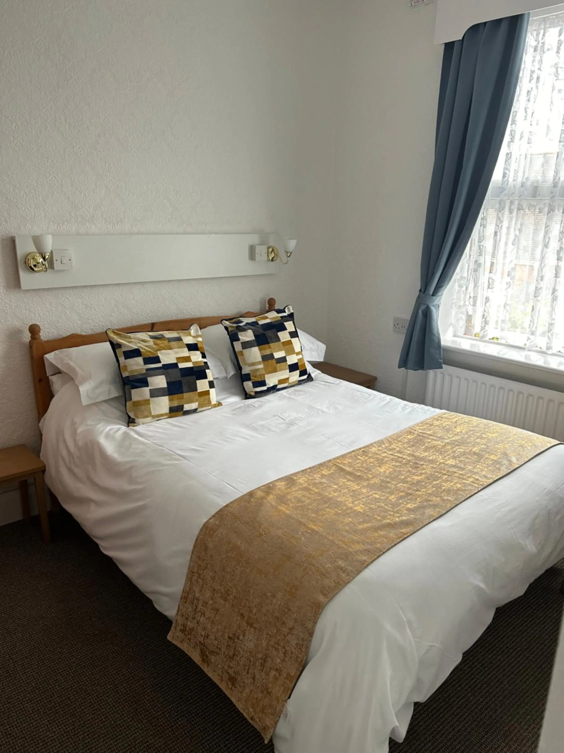 Bed in Knighton Lodge