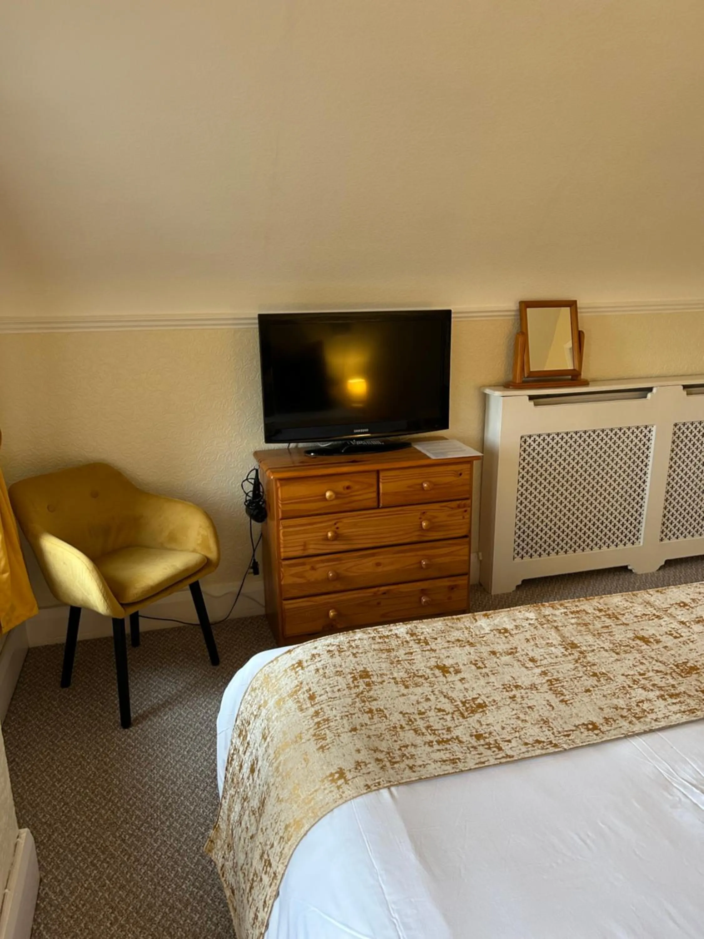 Bed in Knighton Lodge