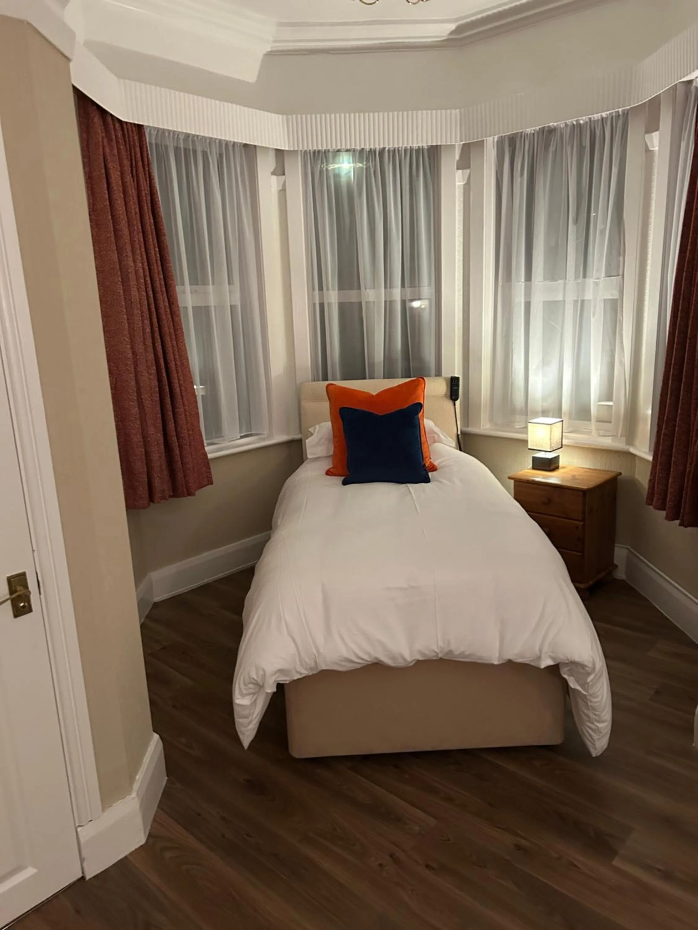 Bed in Knighton Lodge
