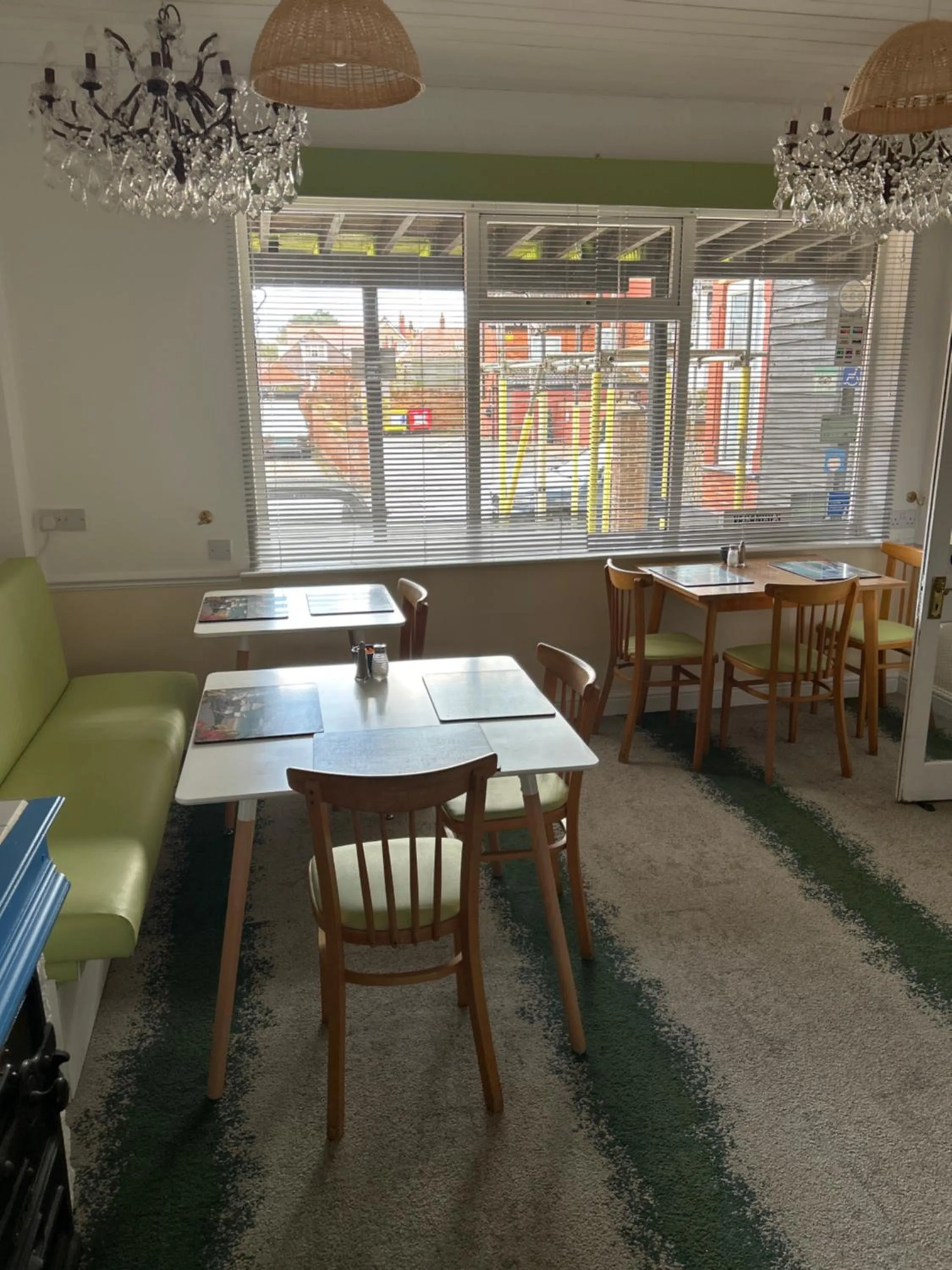 Dining area in Knighton Lodge