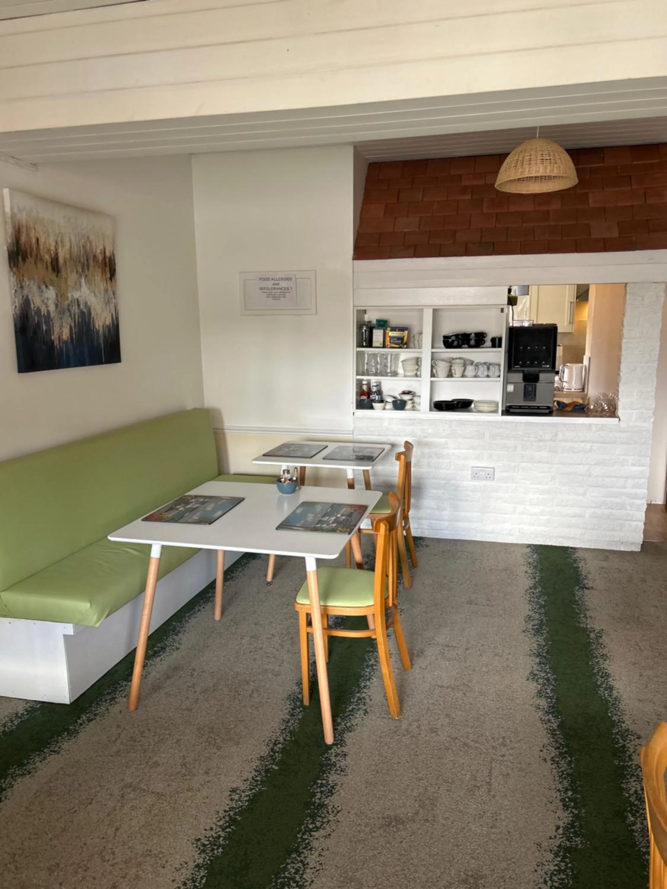 Dining area in Knighton Lodge
