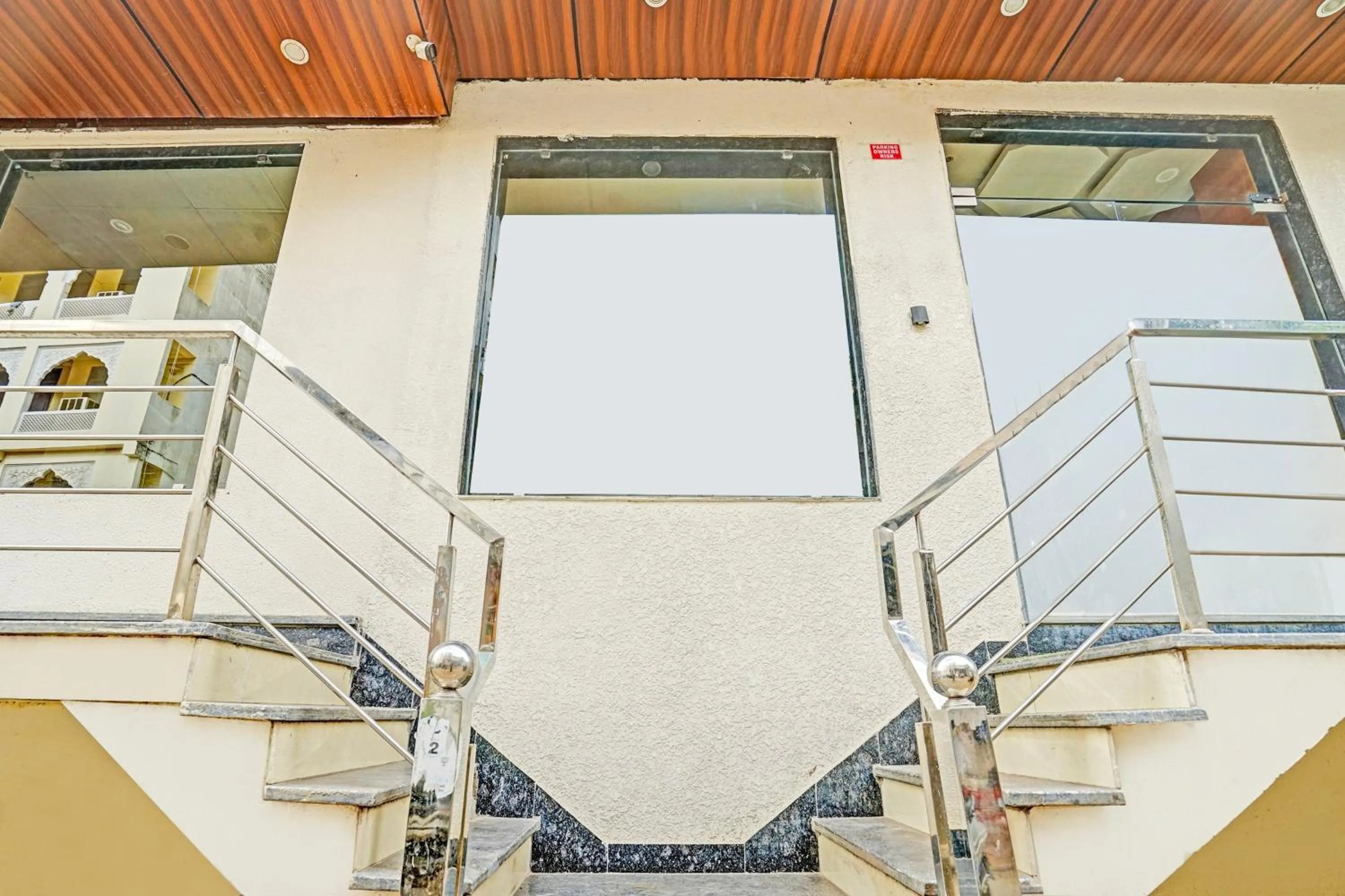 Facade/entrance in Super Townhouse Collectorate Circle Formerly LD Prime