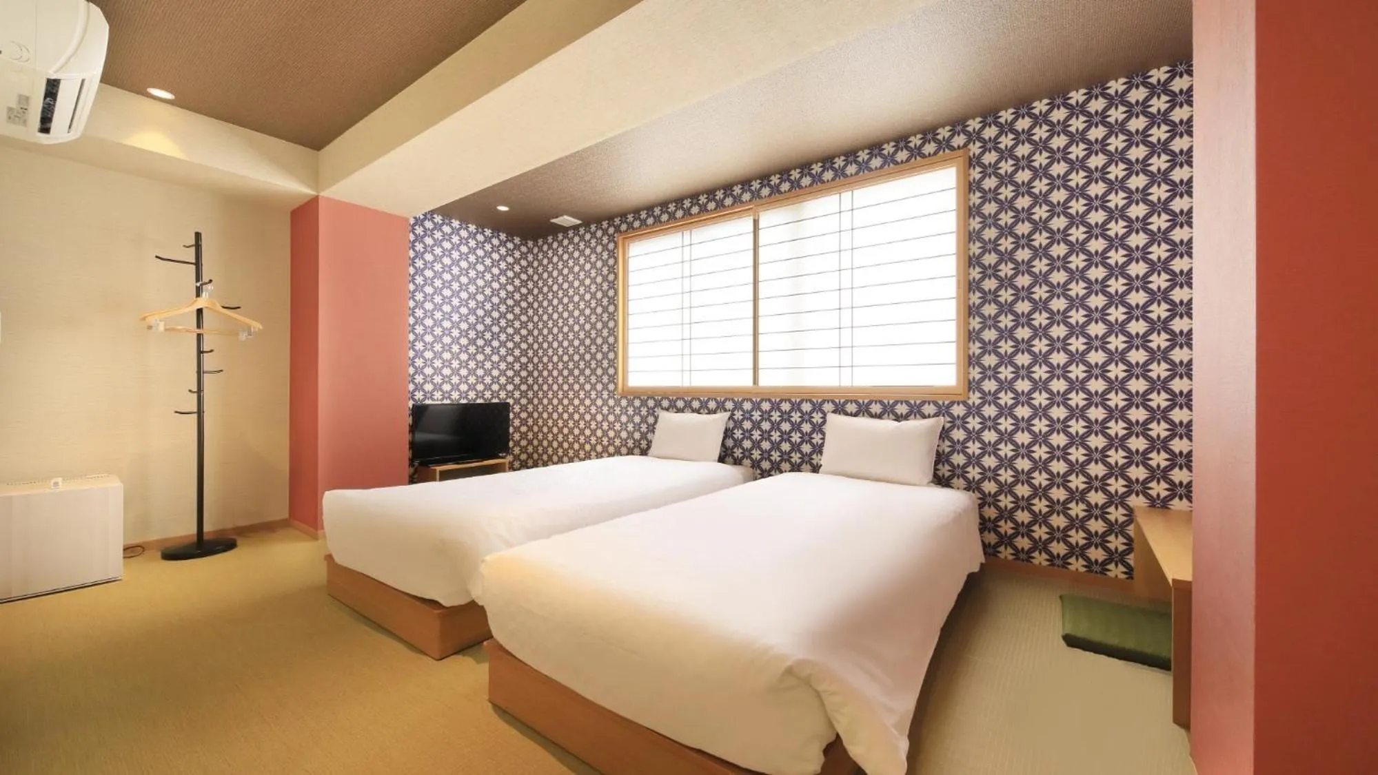 Photo of the whole room, Bed in Tamayura Hotel Asakusa