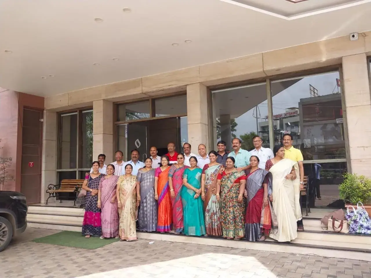 Property building in Hotel Opal Property building in Hotel Opal