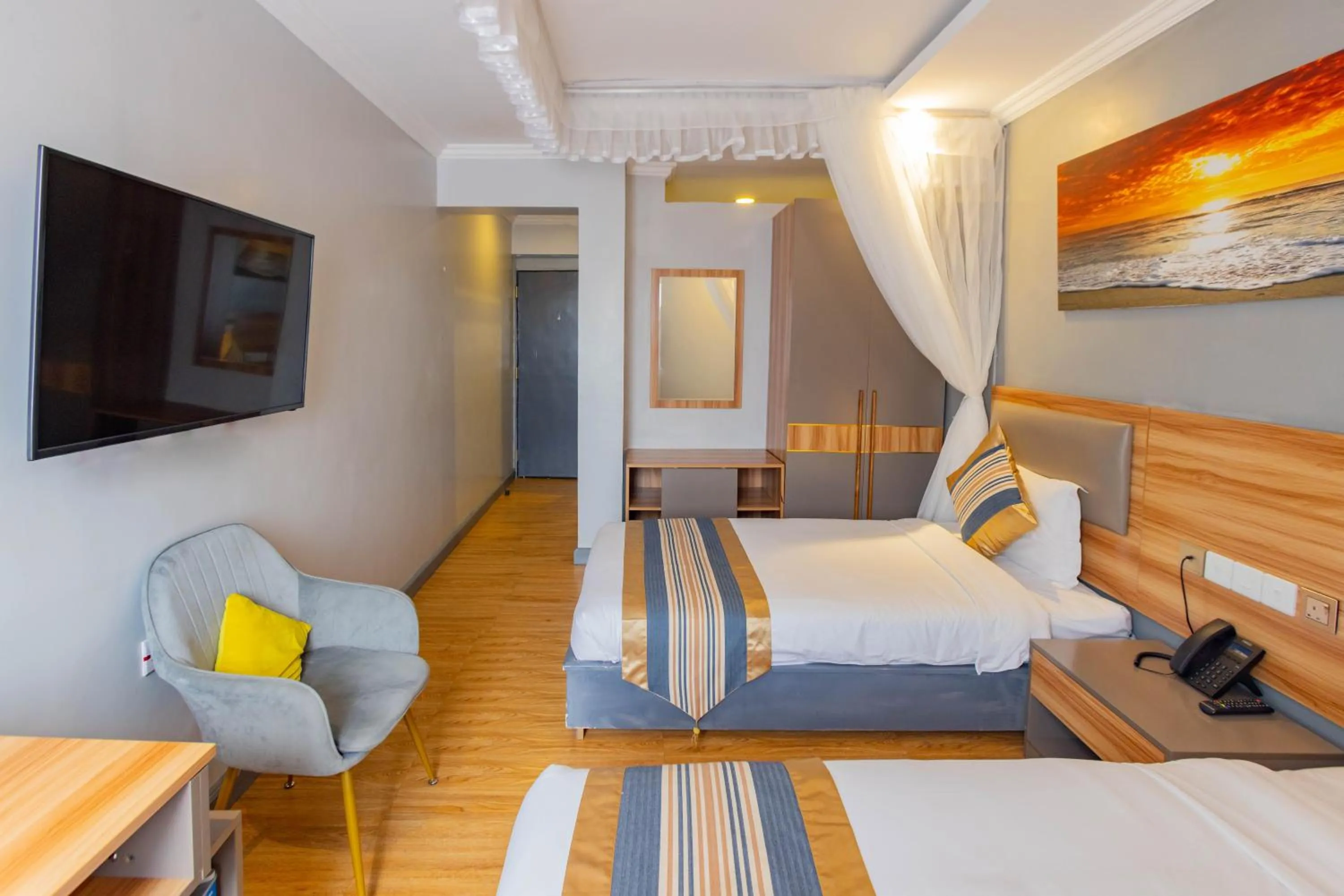 TV and multimedia, Bed in Raha Suites - Westlands