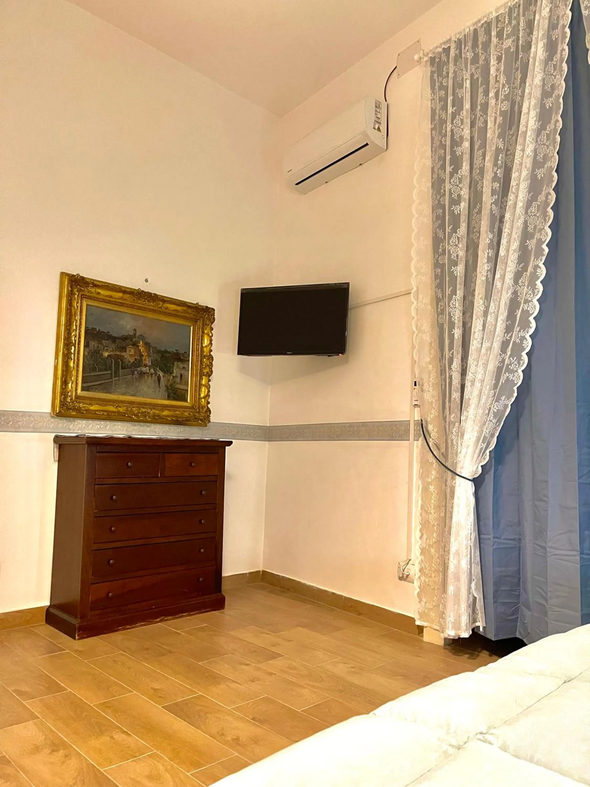 TV and multimedia in Mahalo