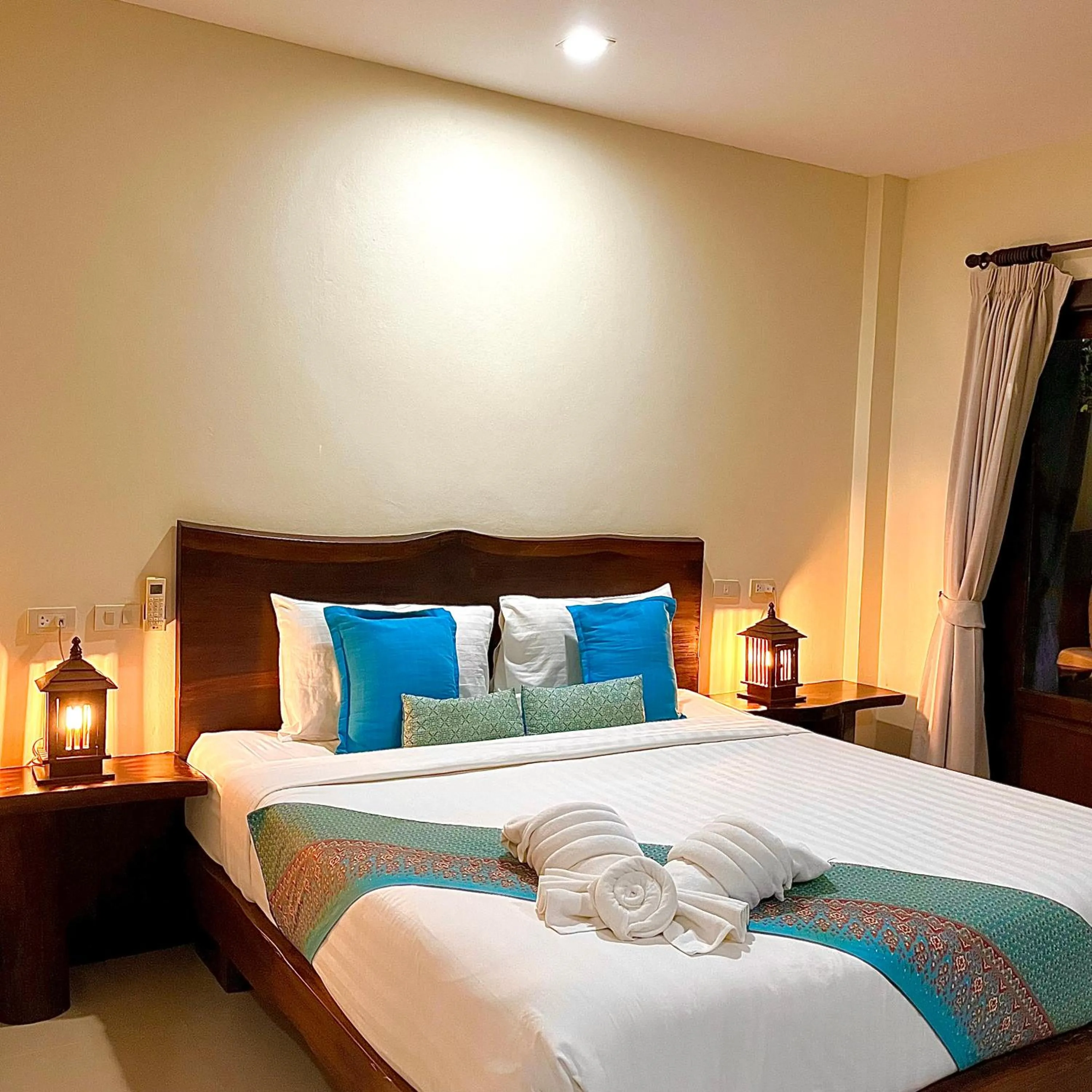 Bed in Krabi Klong Muang Bay Resort