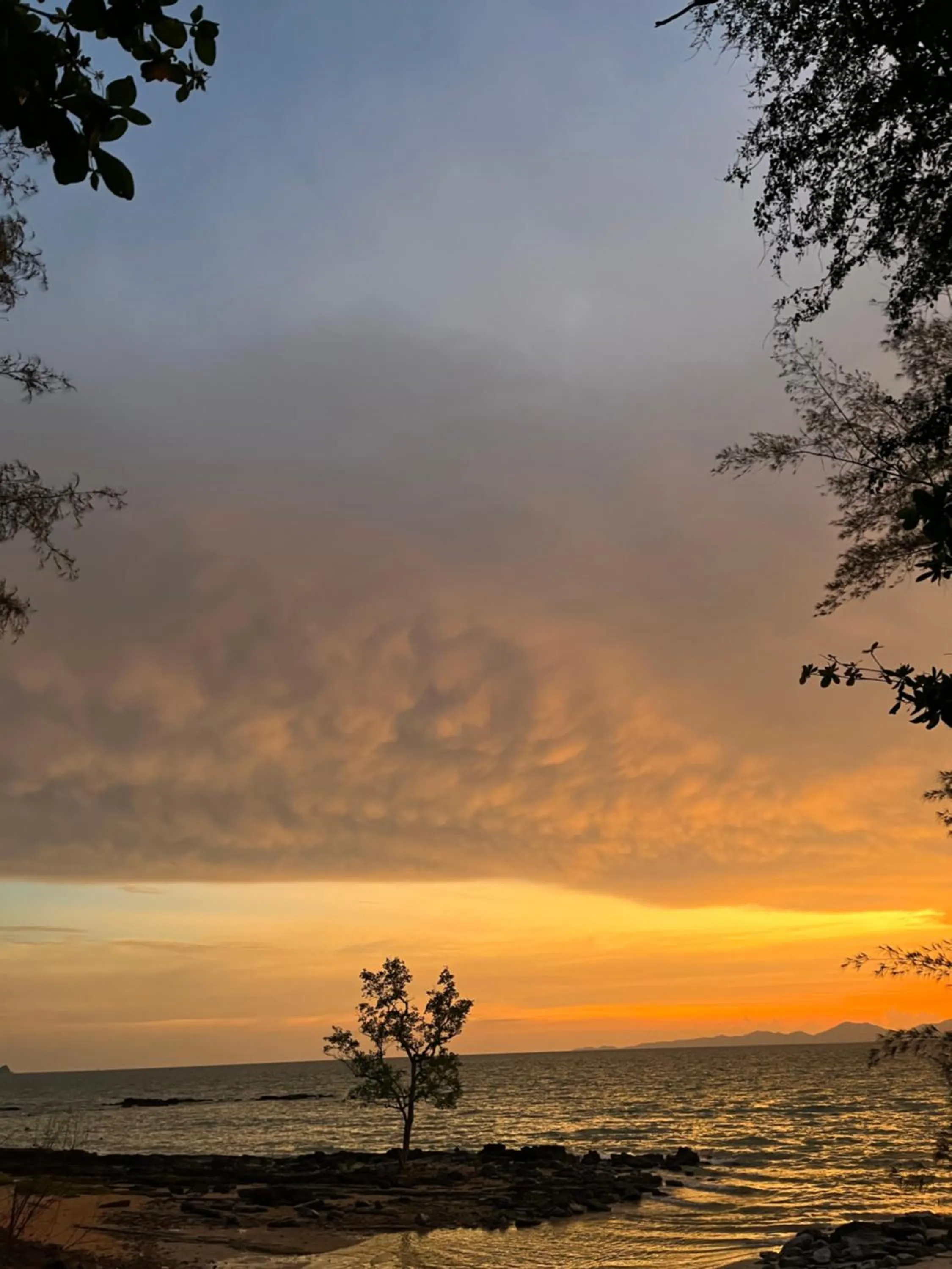 Krabi Klong Muang Bay Resort