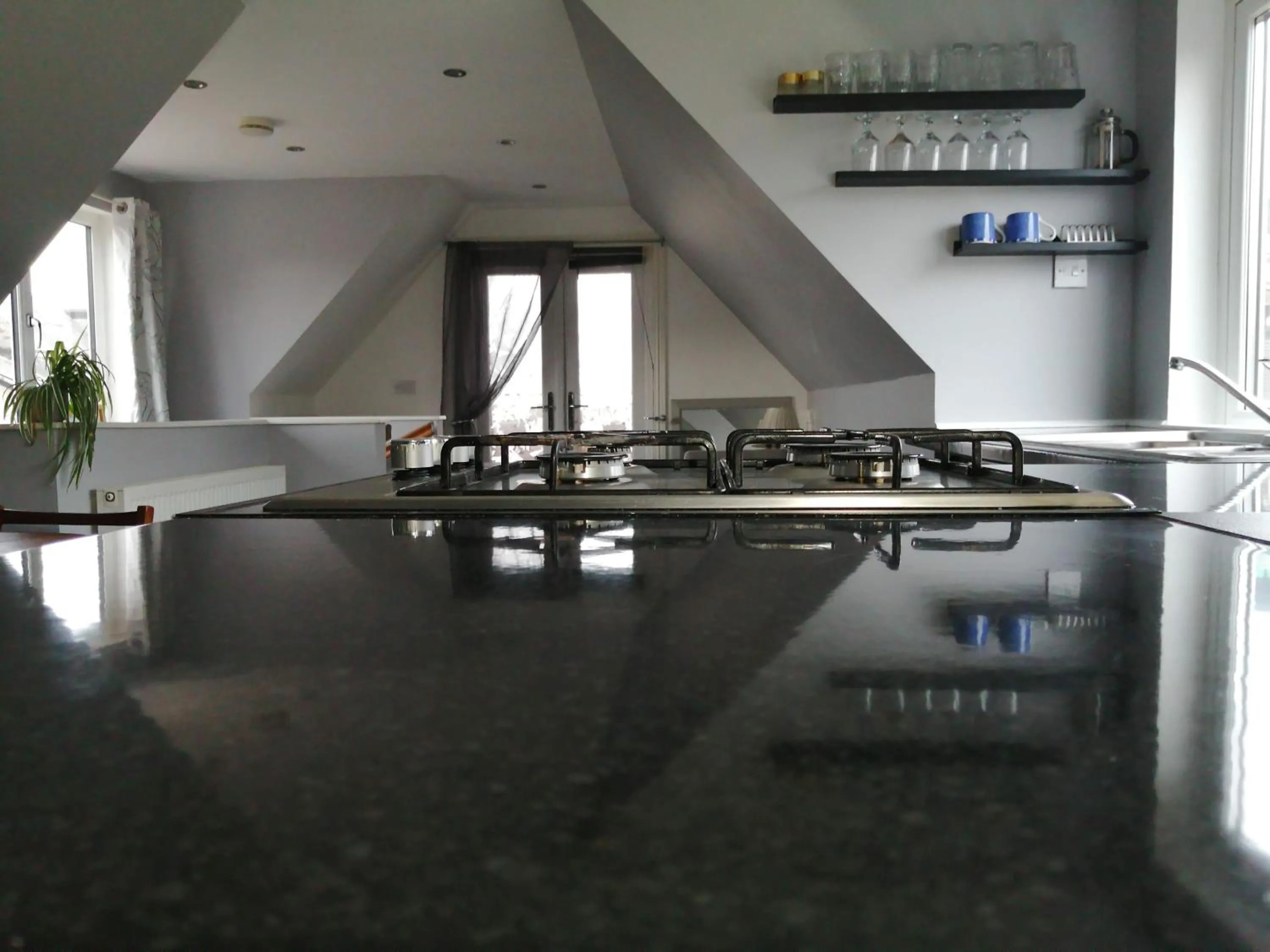 Kitchen or kitchenette in Nest Holiday Home Central Callander, Trossachs Self-catering